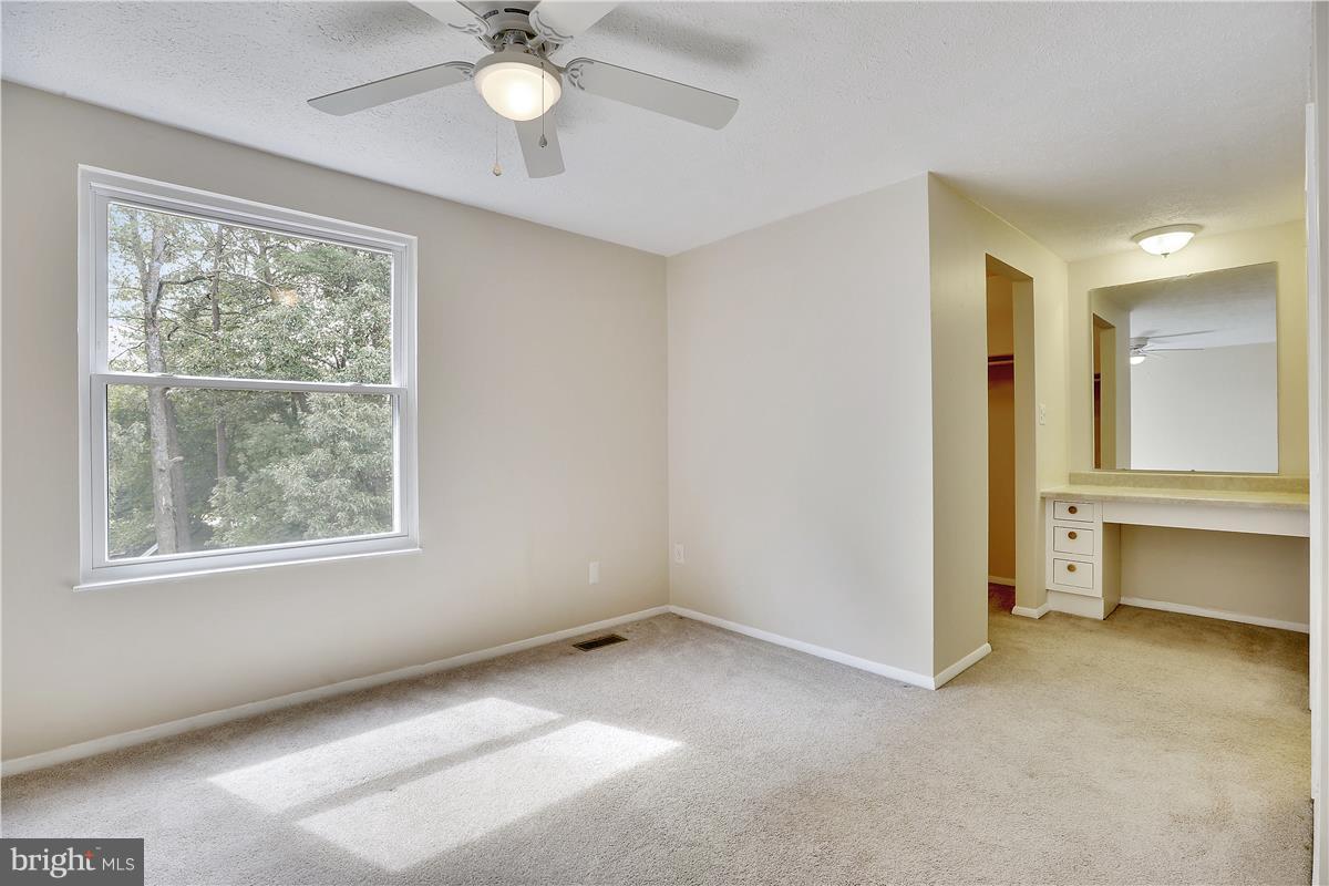 CHESTERFIELD - Residential