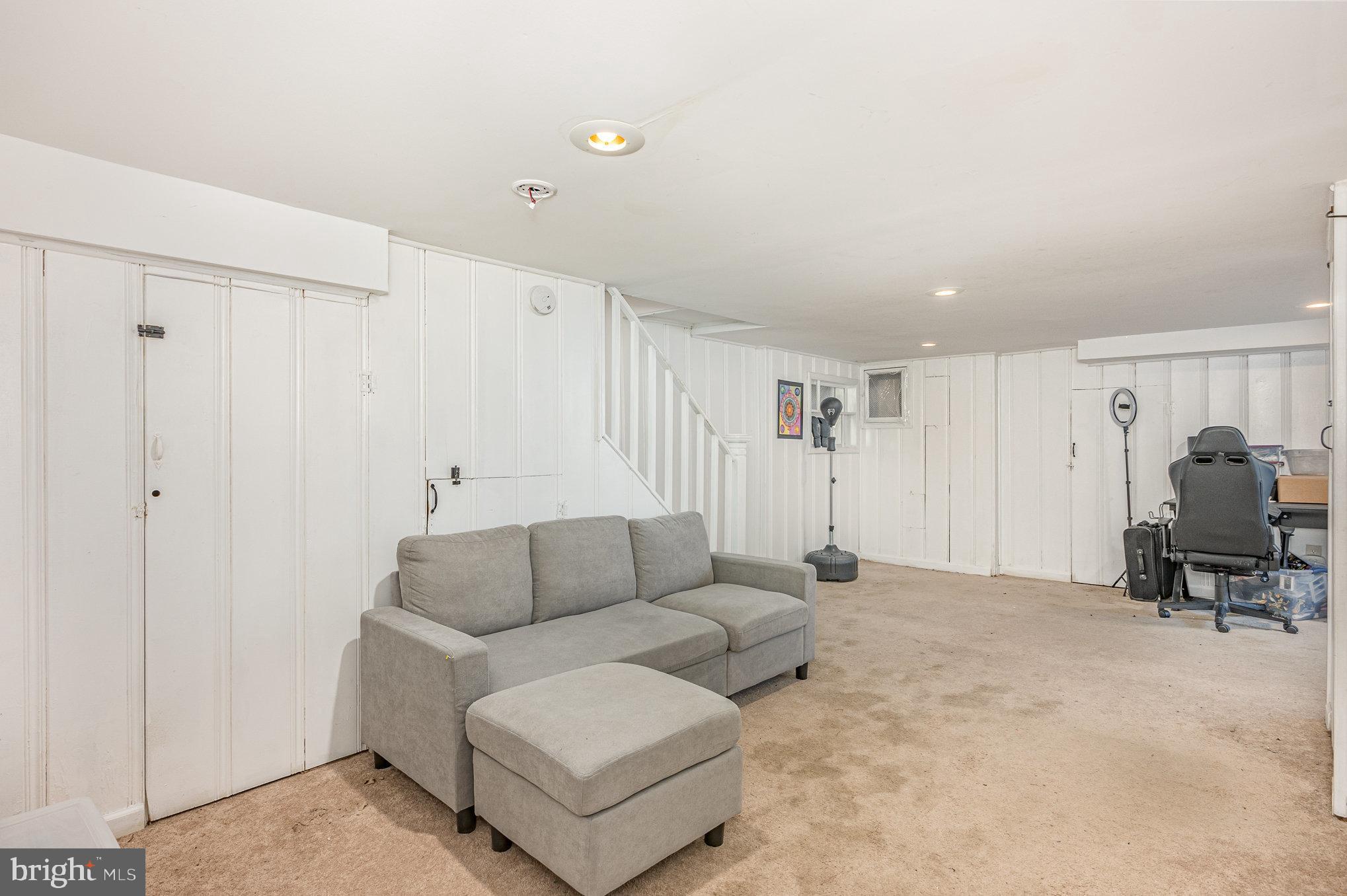 ROGNEL HEIGHTS - Residential
