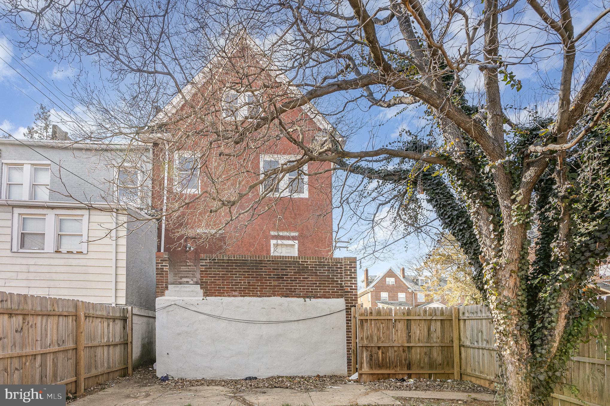 ROGNEL HEIGHTS - Residential