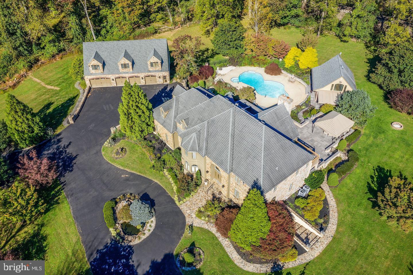 BURROWS RUN - Residential