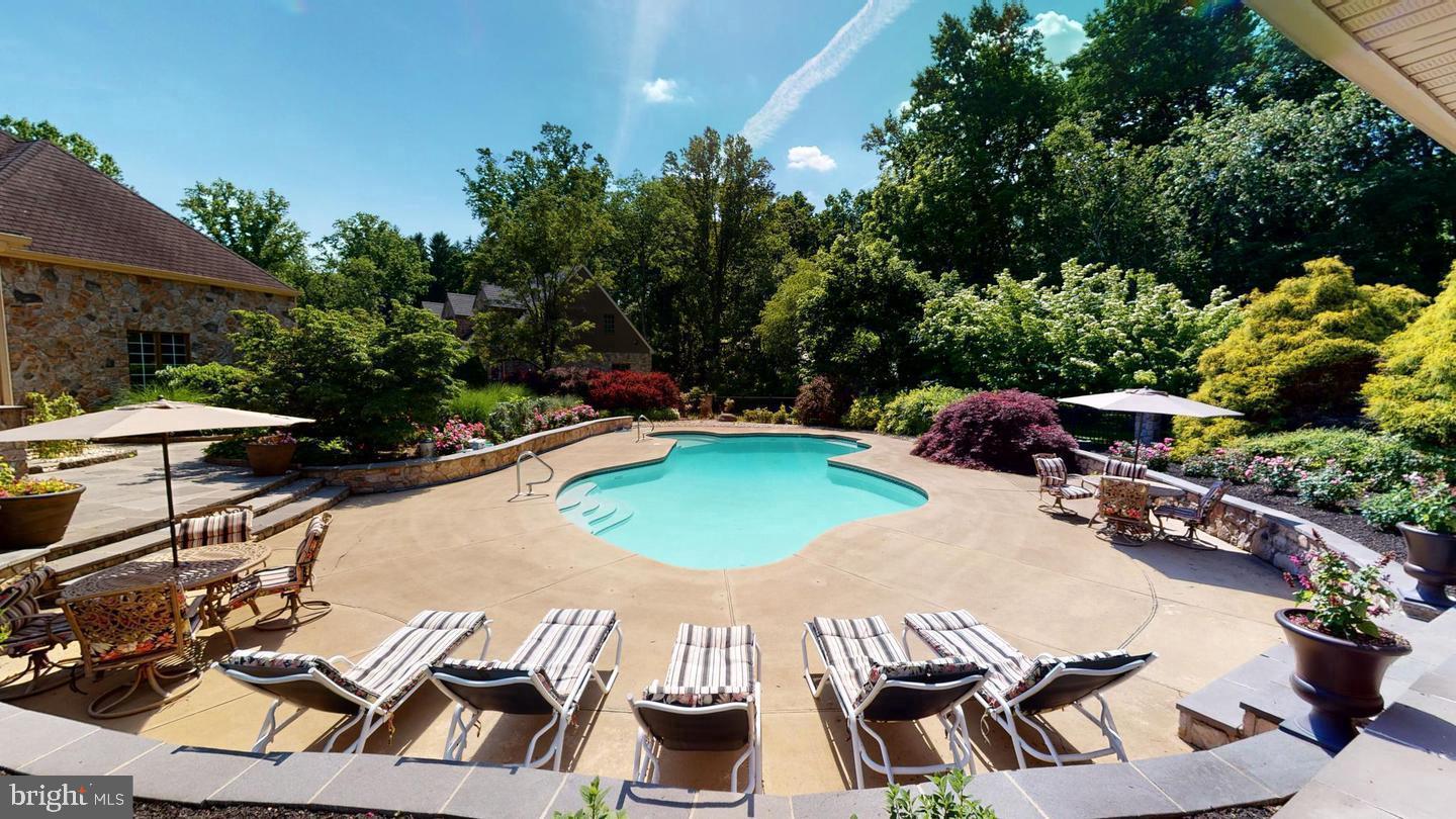 BURROWS RUN - Residential