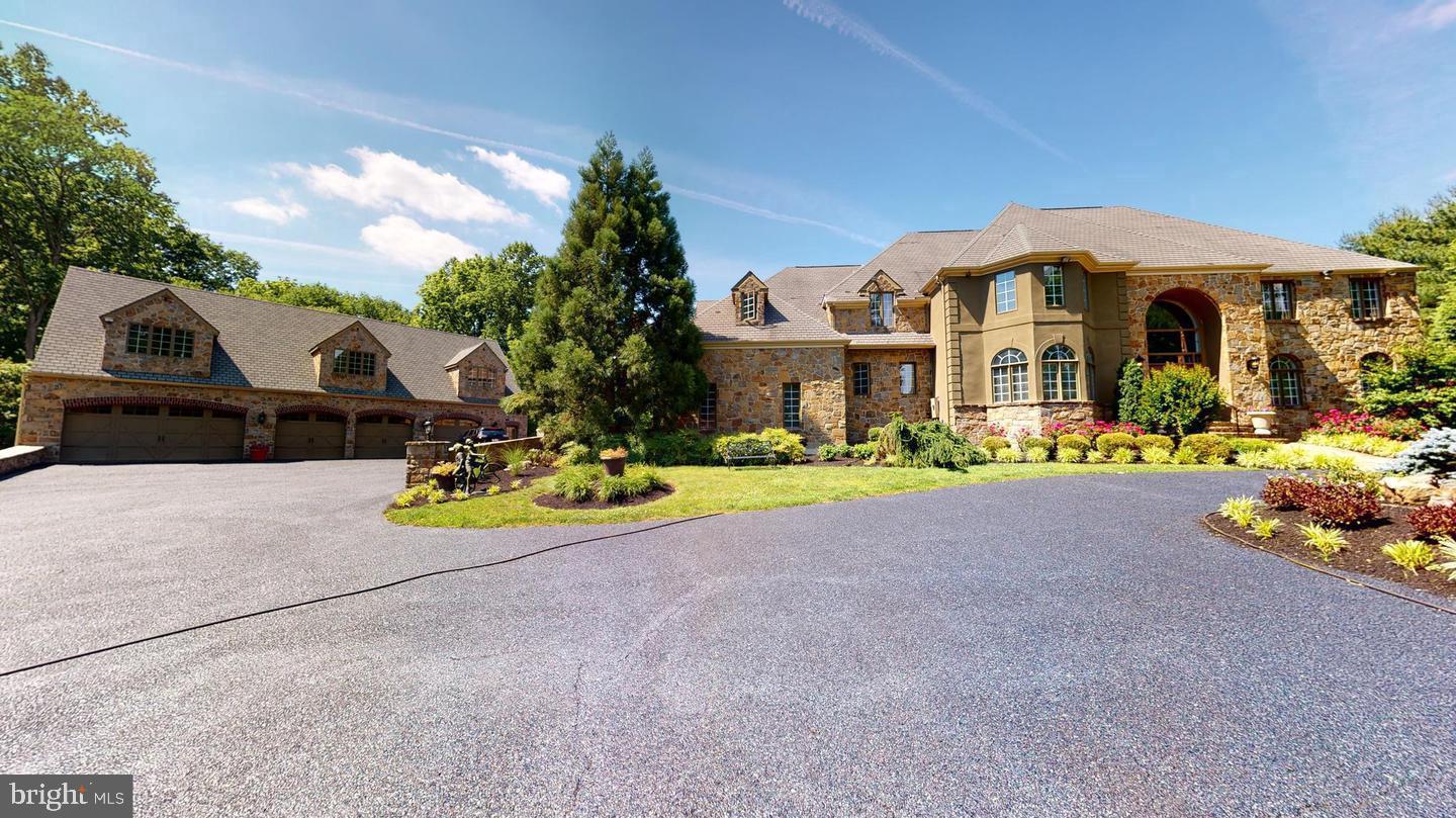 BURROWS RUN - Residential