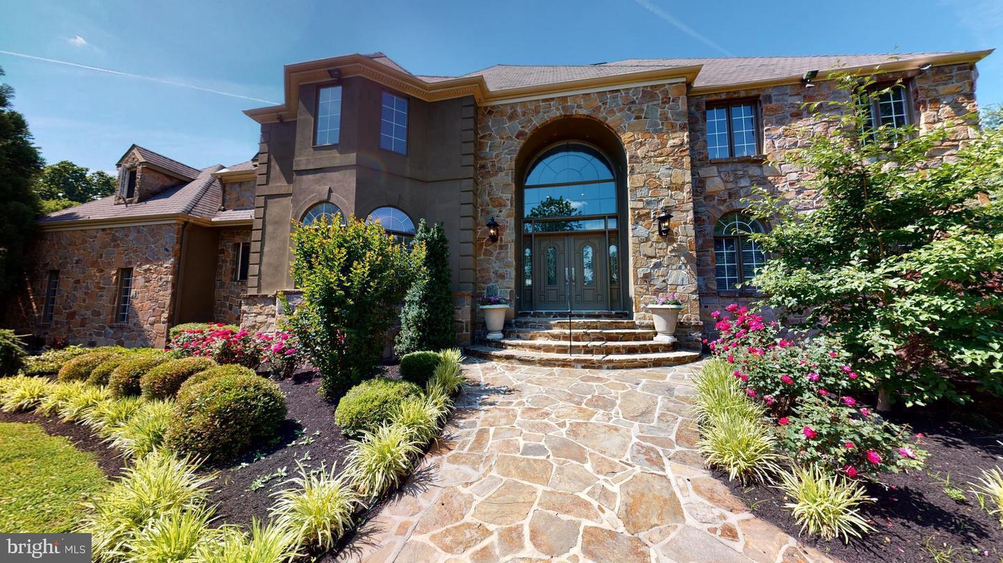 BURROWS RUN - Residential