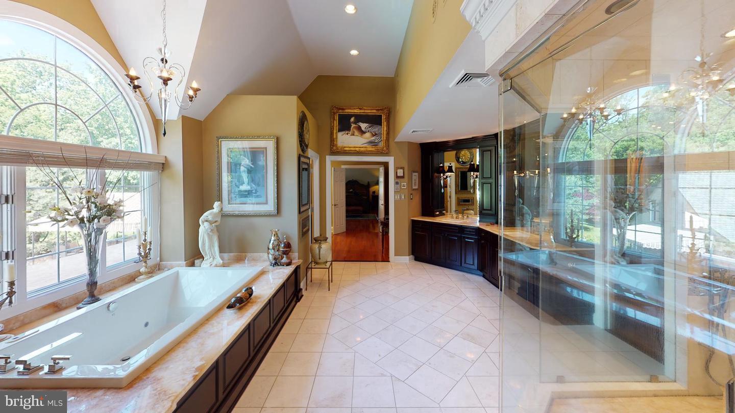 BURROWS RUN - Residential