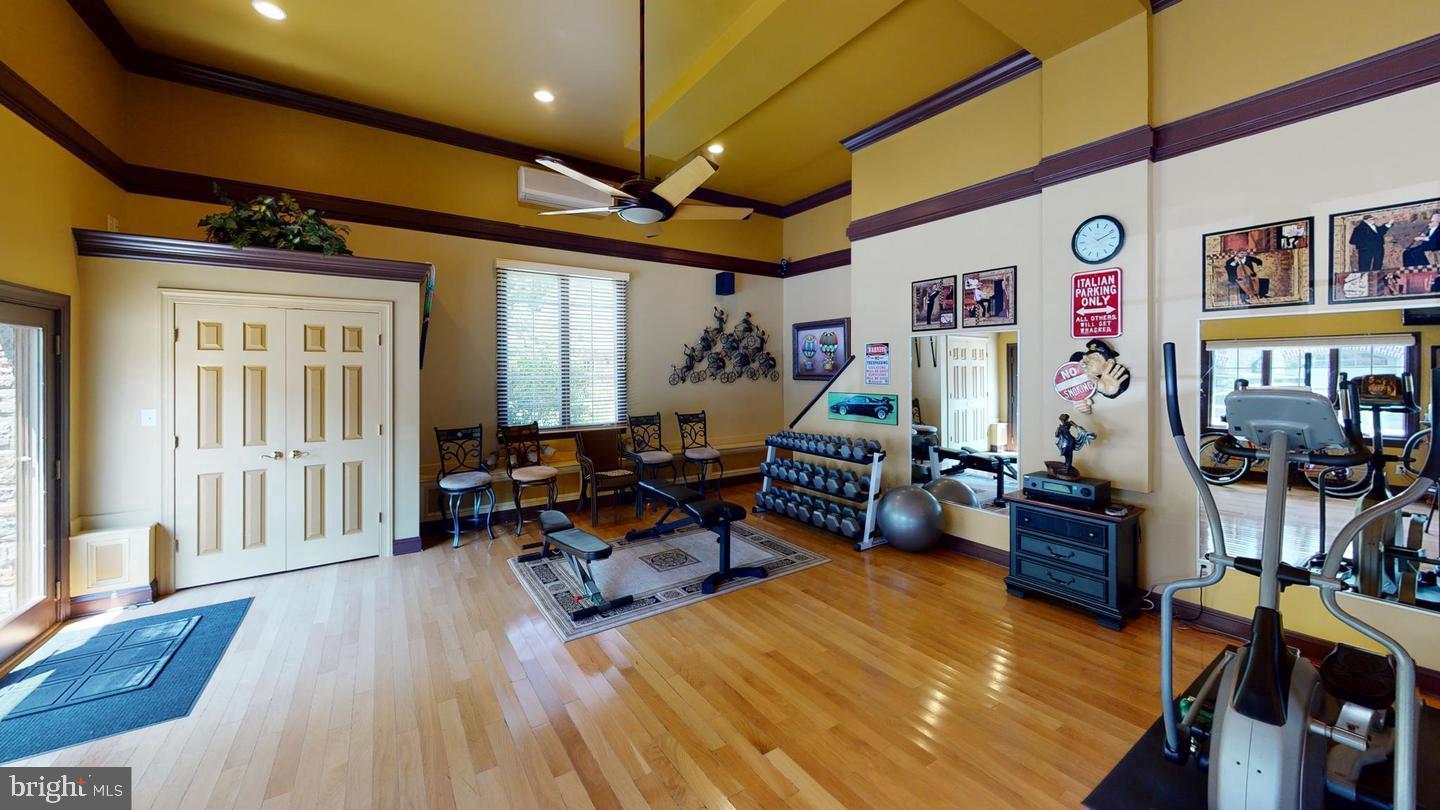 BURROWS RUN - Residential