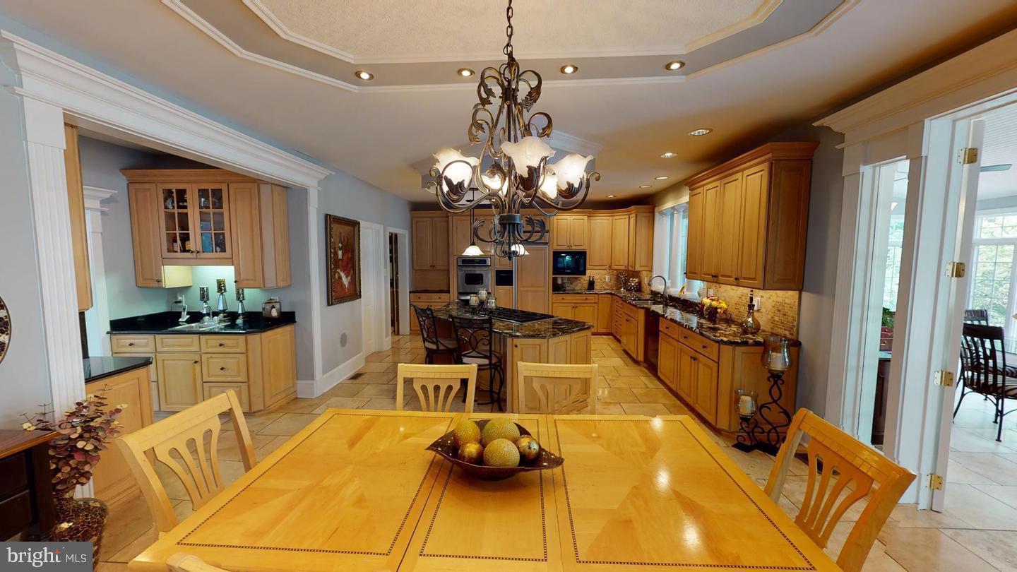 BURROWS RUN - Residential