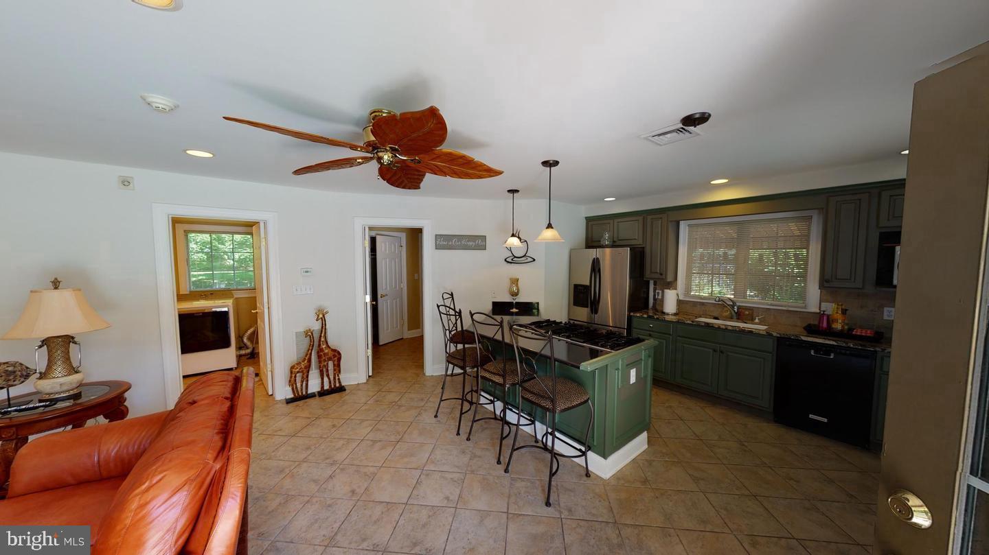 BURROWS RUN - Residential