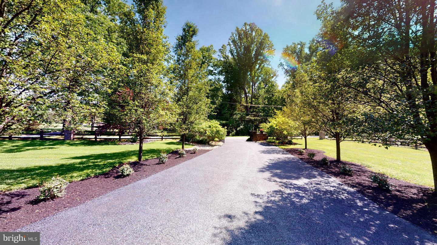 BURROWS RUN - Residential