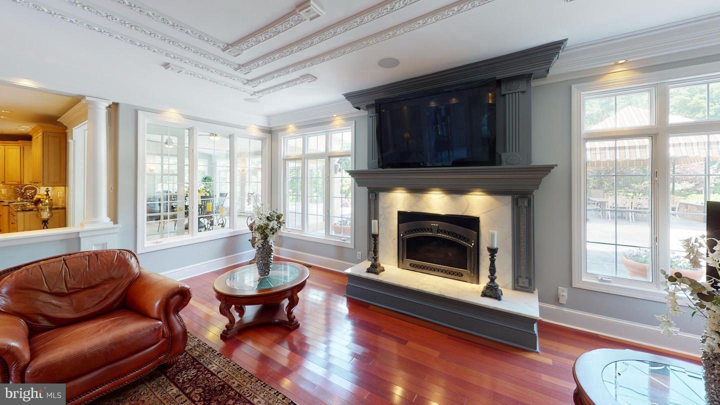 BURROWS RUN - Residential