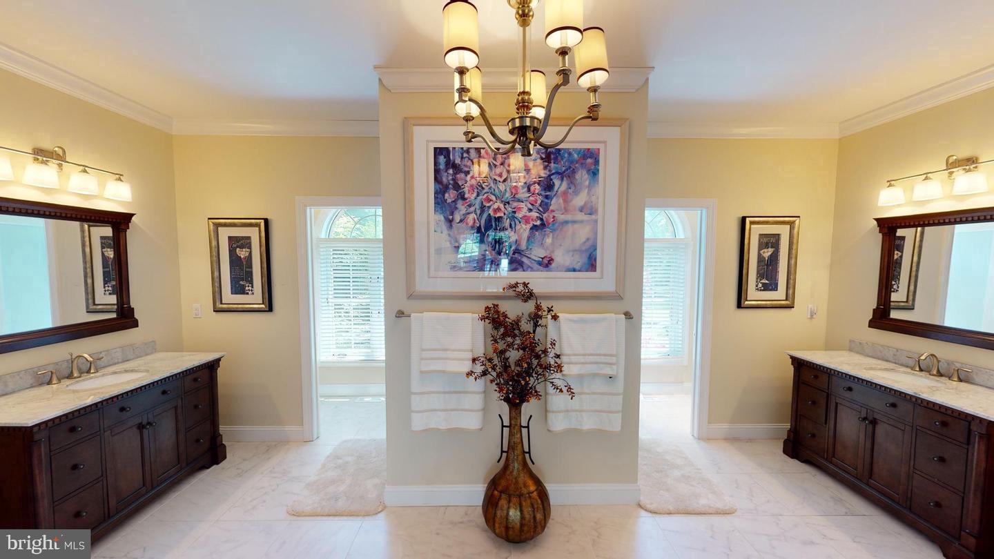 BURROWS RUN - Residential