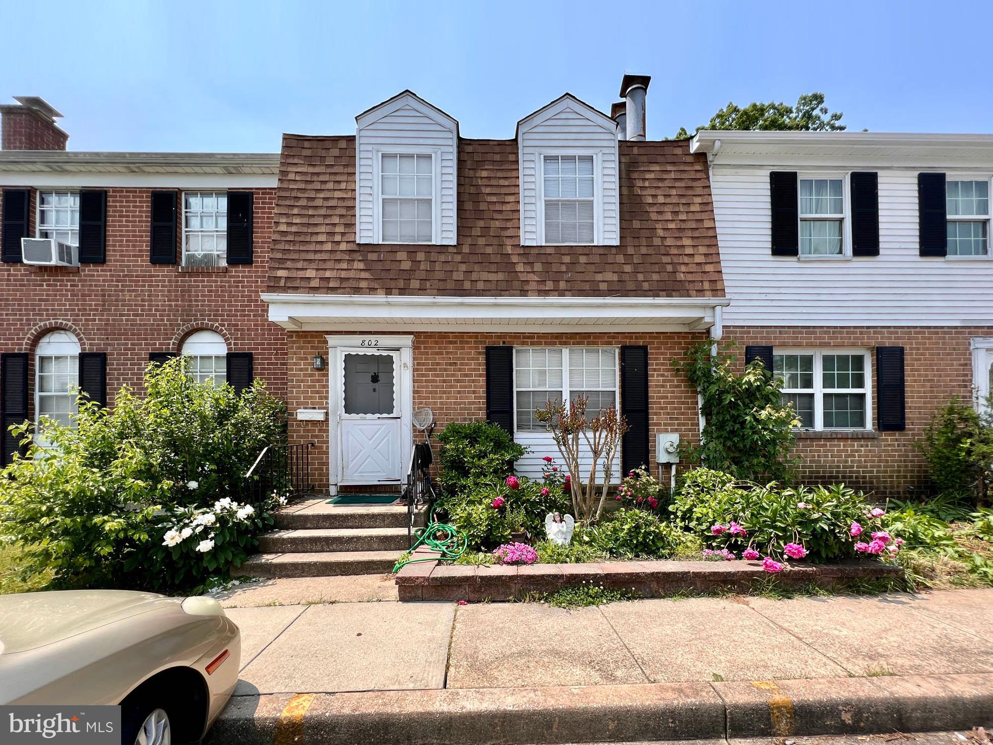 CHESTNUT WOODS - Residential