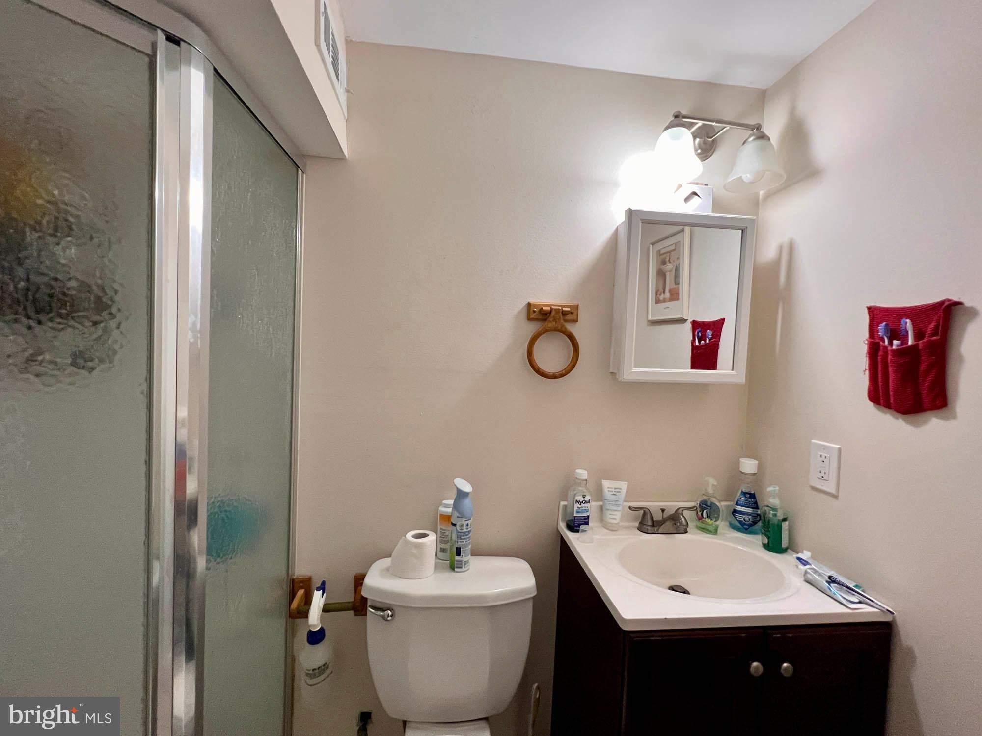 CHESTNUT WOODS - Residential