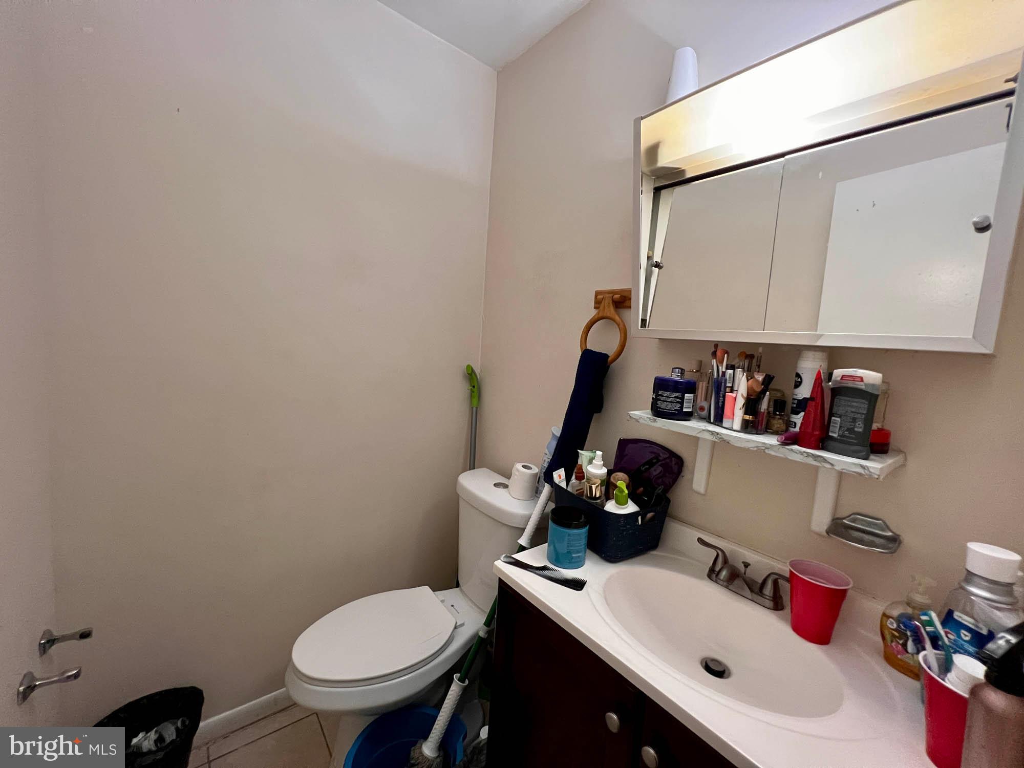 CHESTNUT WOODS - Residential