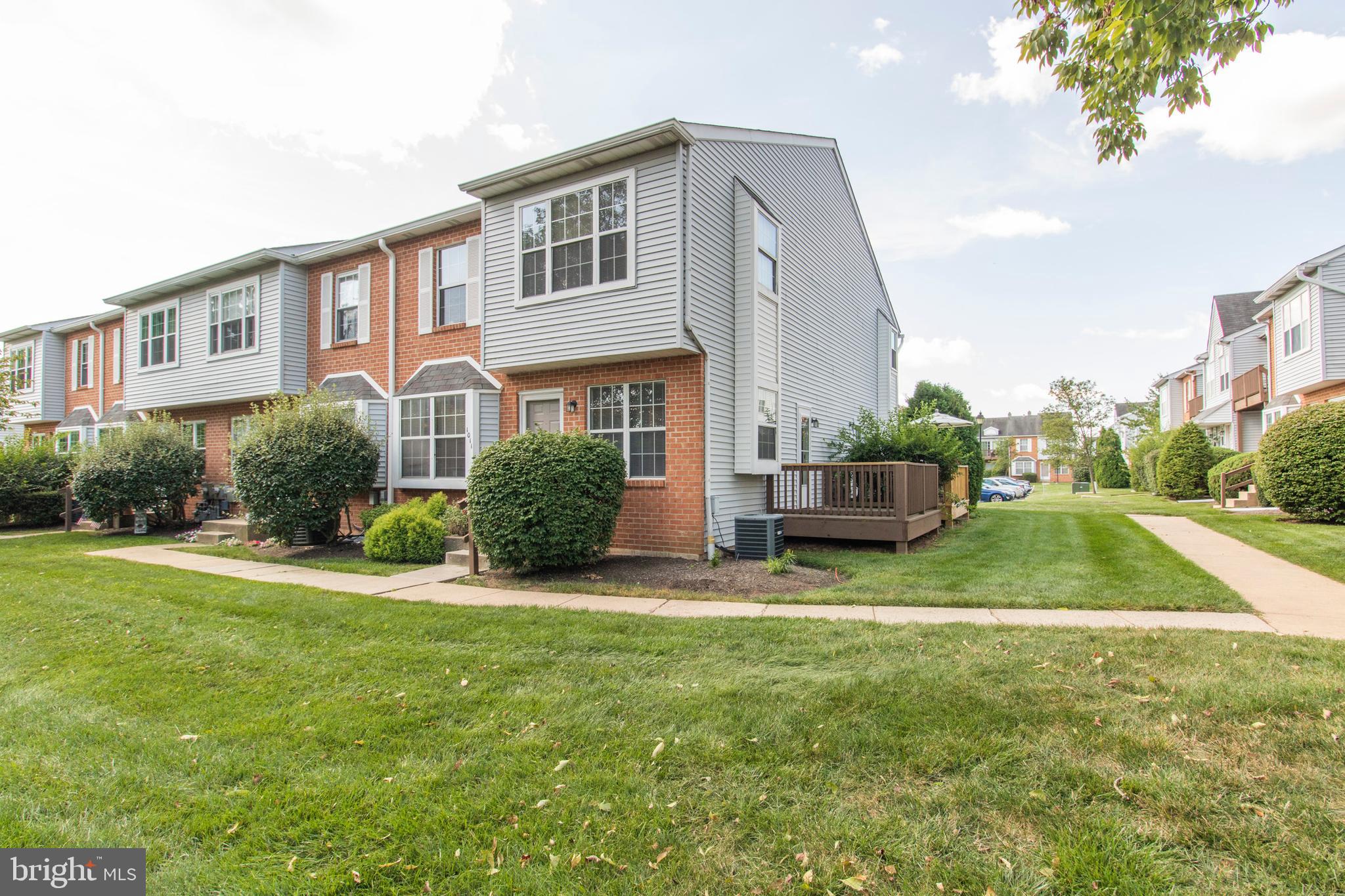 NORTHRIDGE ESTATES - Residential