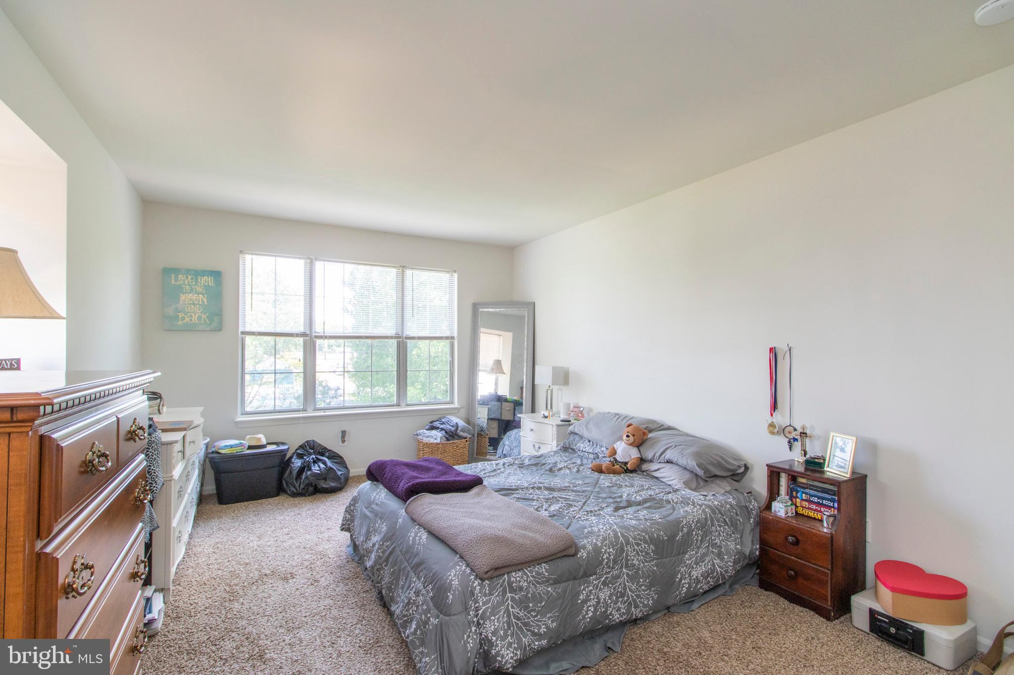 NORTHRIDGE ESTATES - Residential