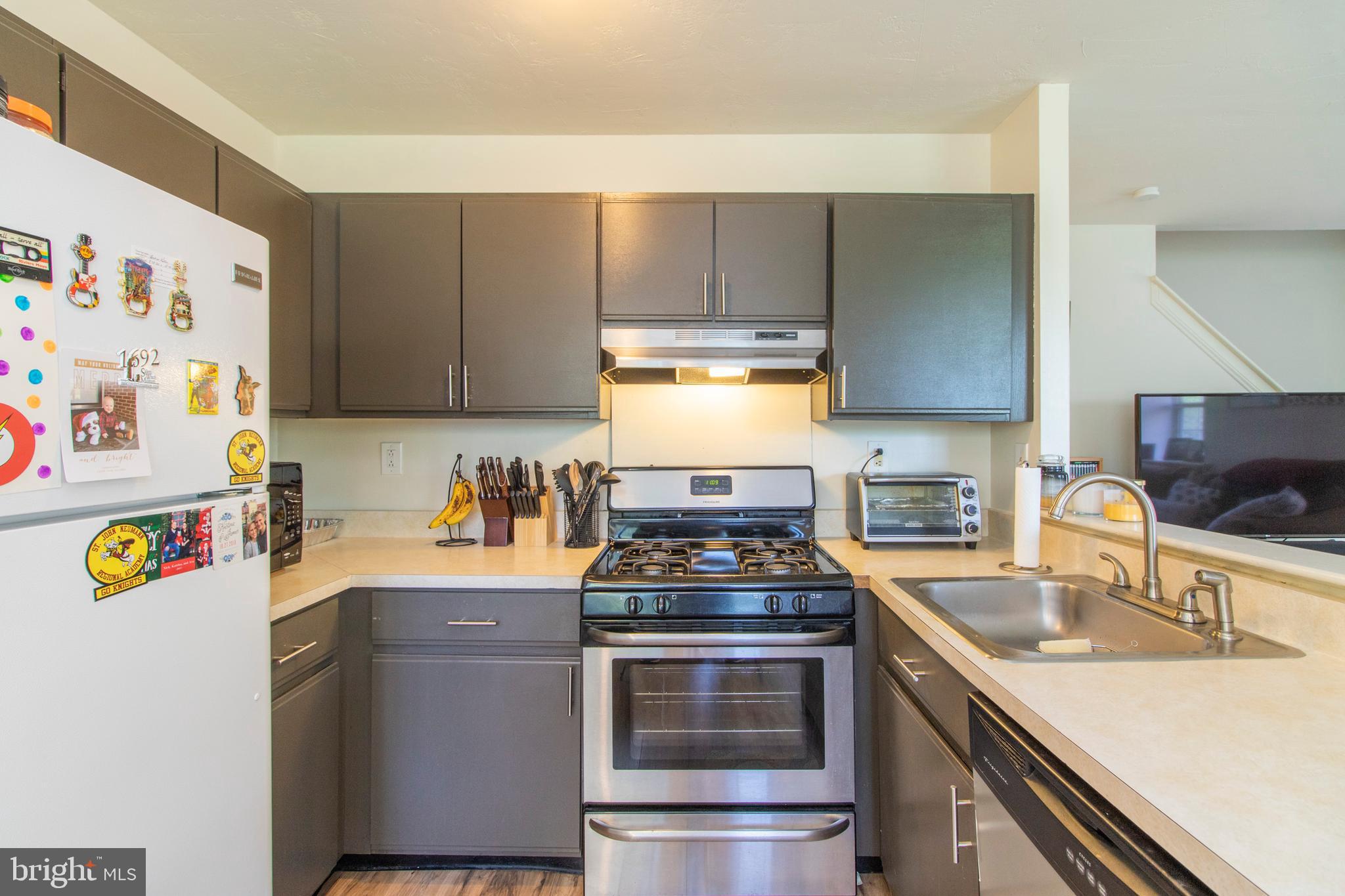 NORTHRIDGE ESTATES - Residential