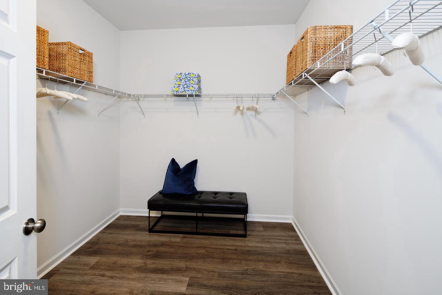 SWAN POINT - Residential