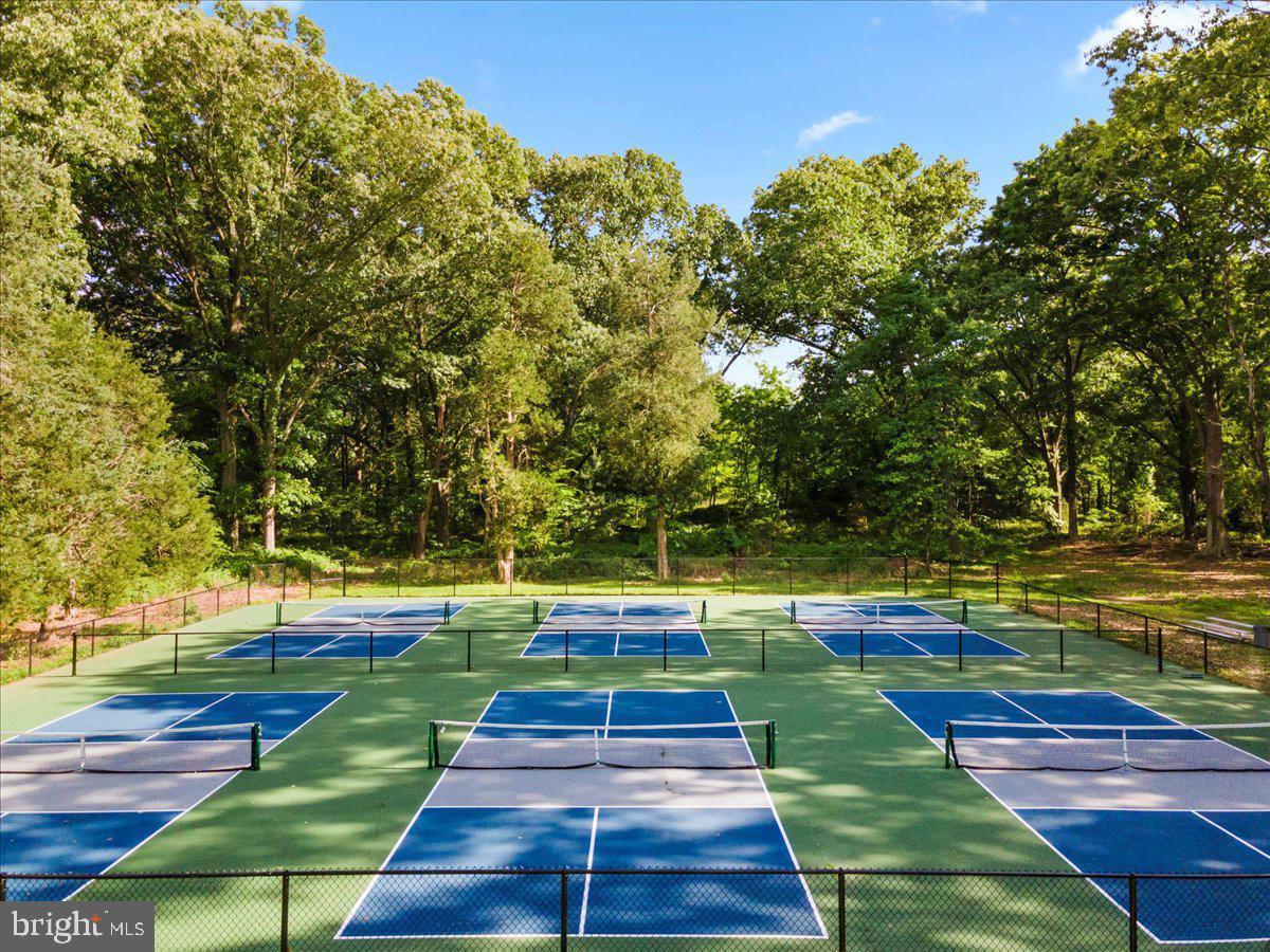 SWAN POINT - Residential