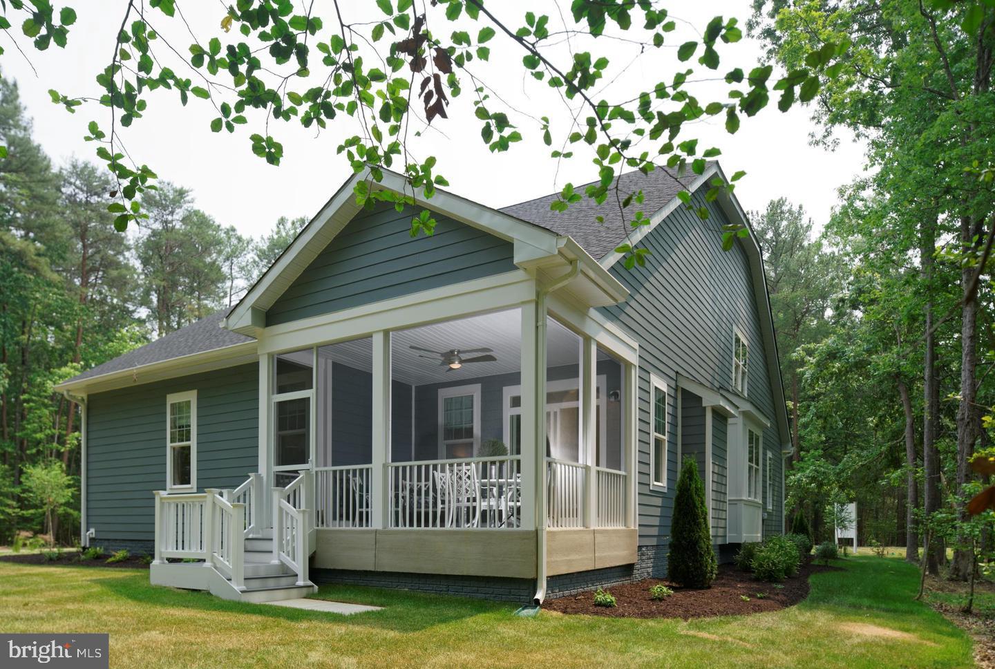 SWAN POINT - Residential