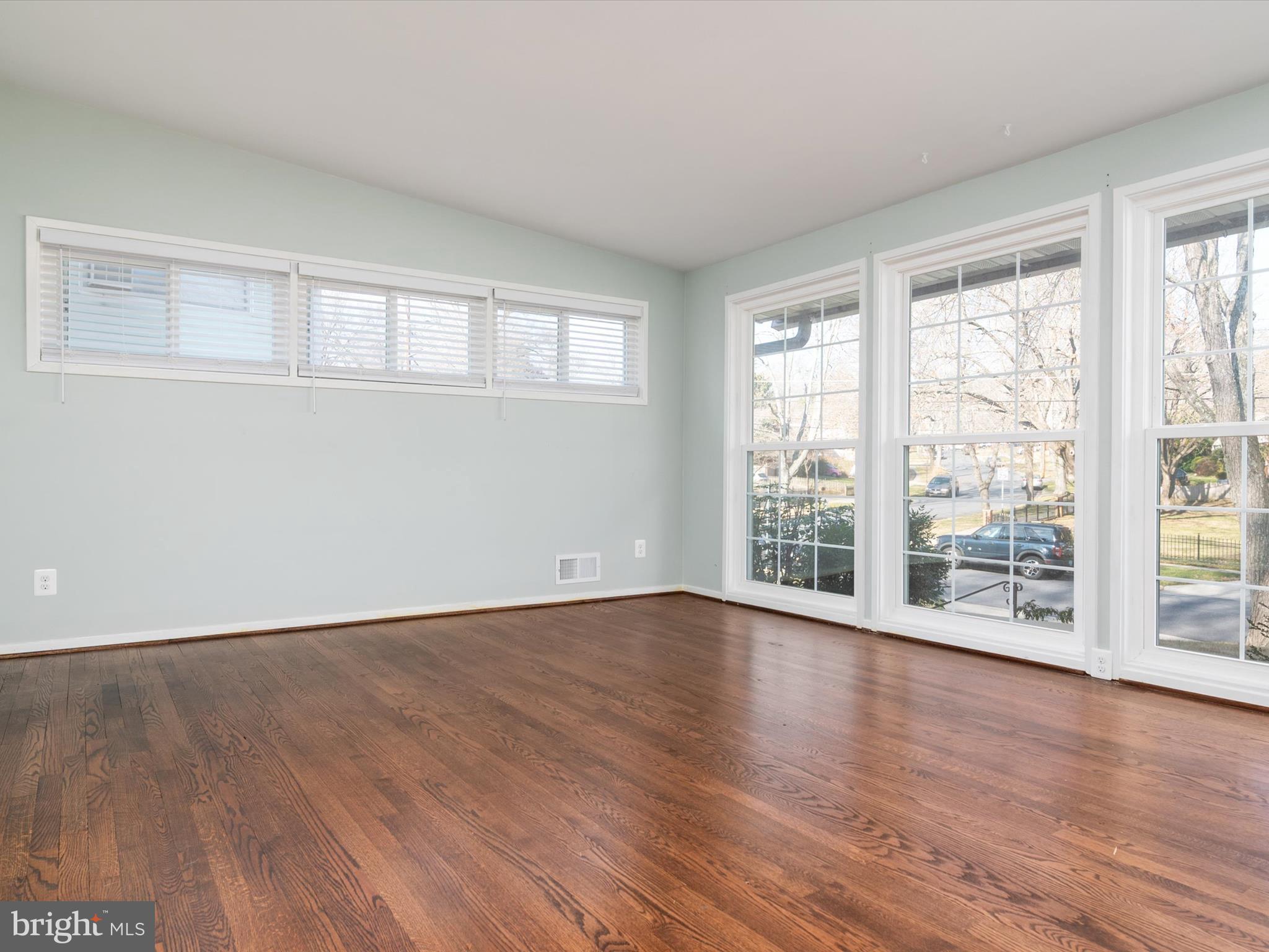 TWINBROOK FOREST - Residential