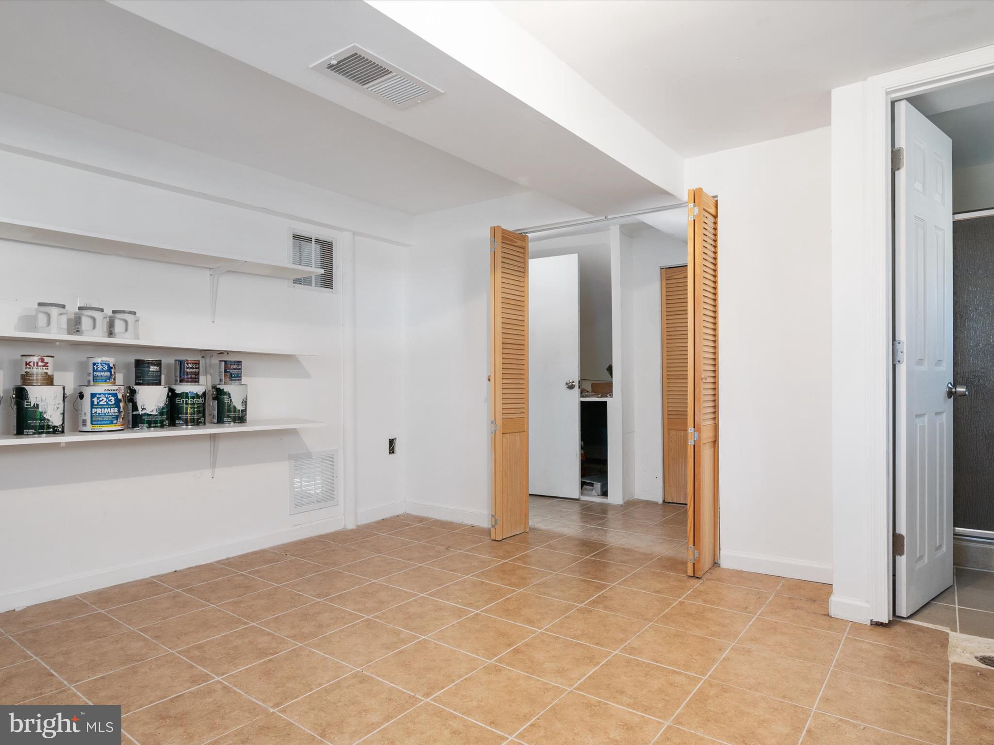 TWINBROOK FOREST - Residential