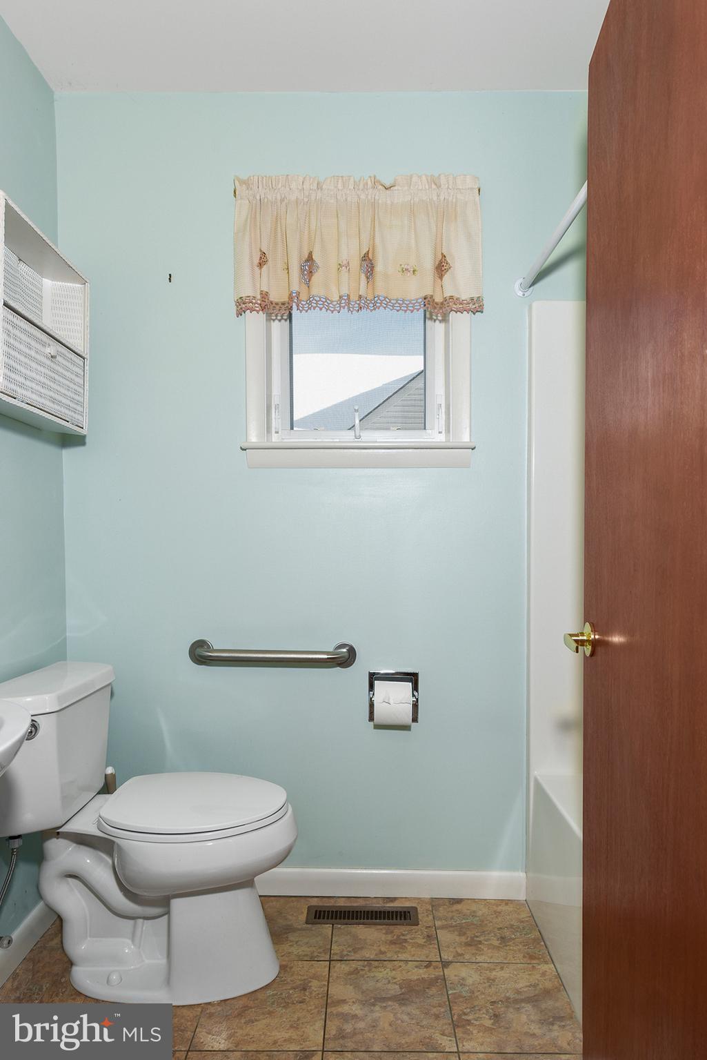 DOGWOOD VILLAGE - Residential Lease