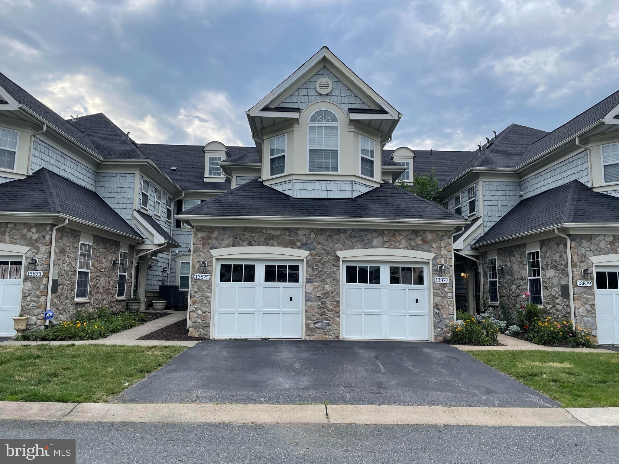 BELMONT BAY - Residential