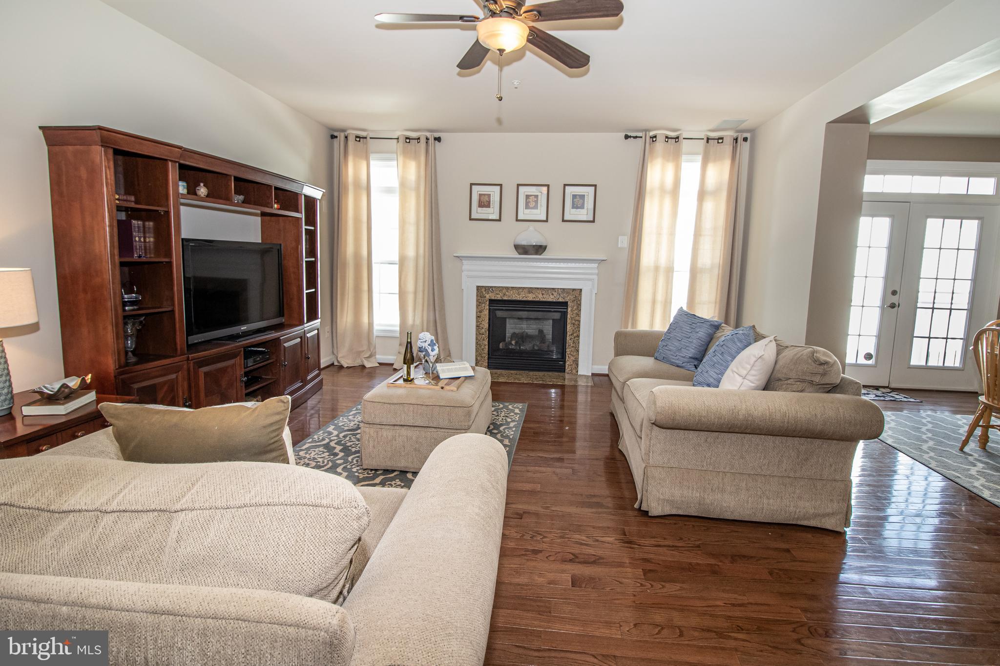 BALMORAL-PLAT 10> - Residential