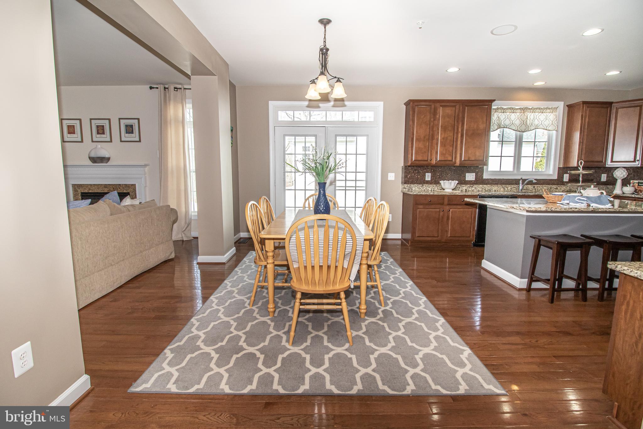 BALMORAL-PLAT 10> - Residential