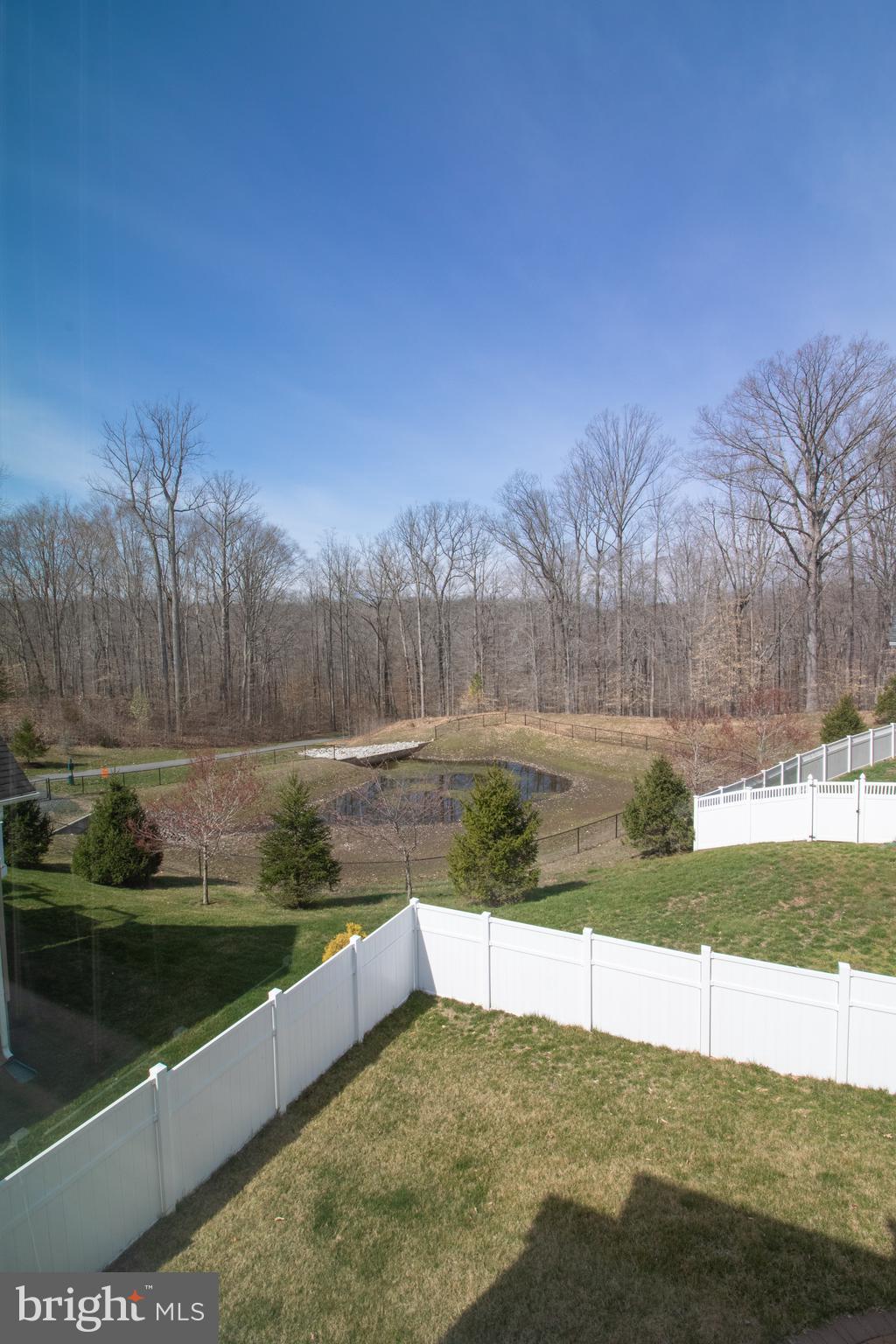 BALMORAL-PLAT 10> - Residential