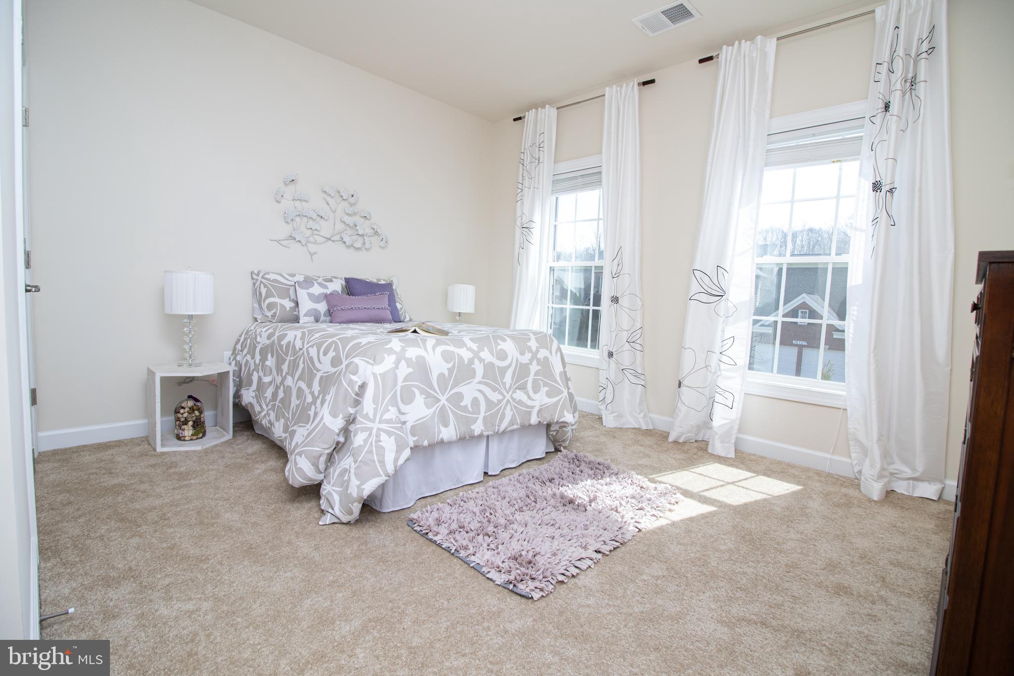 BALMORAL-PLAT 10> - Residential