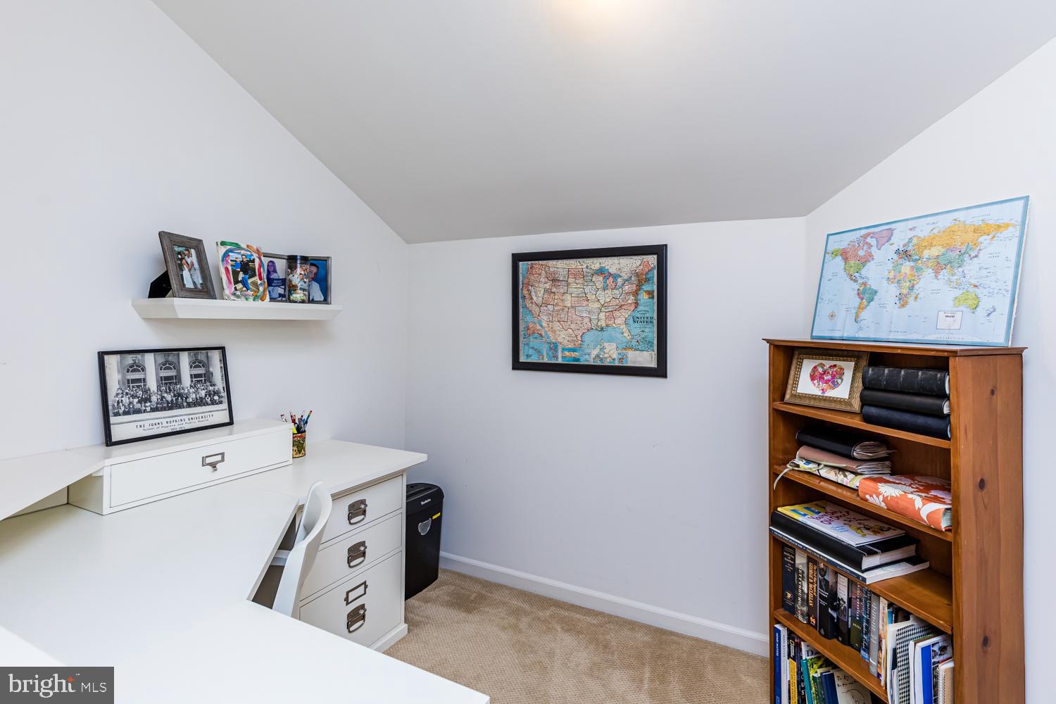 COURTYARDS AT WAVERLY WOODS EAST - Residential