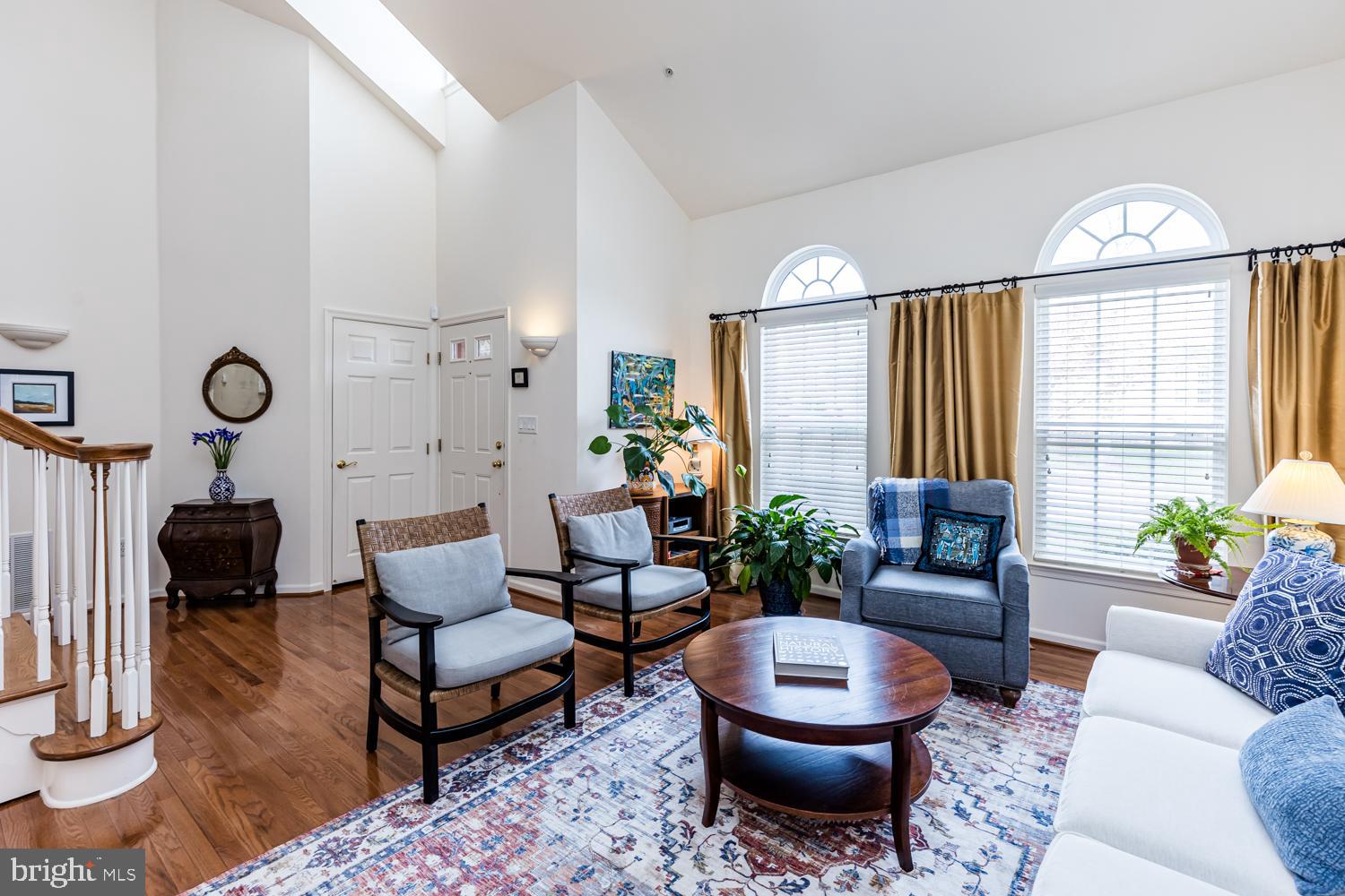 COURTYARDS AT WAVERLY WOODS EAST - Residential