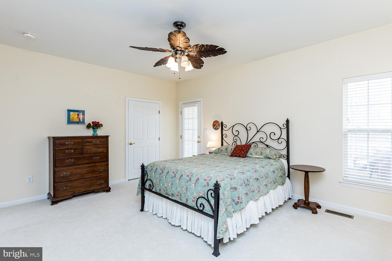 COURTYARDS AT WAVERLY WOODS EAST - Residential