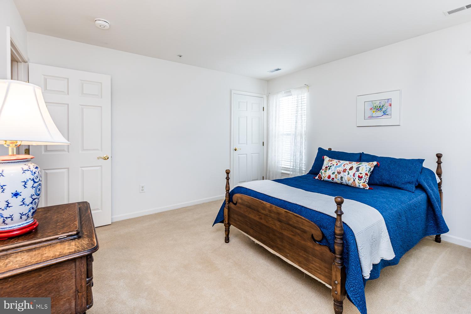 COURTYARDS AT WAVERLY WOODS EAST - Residential