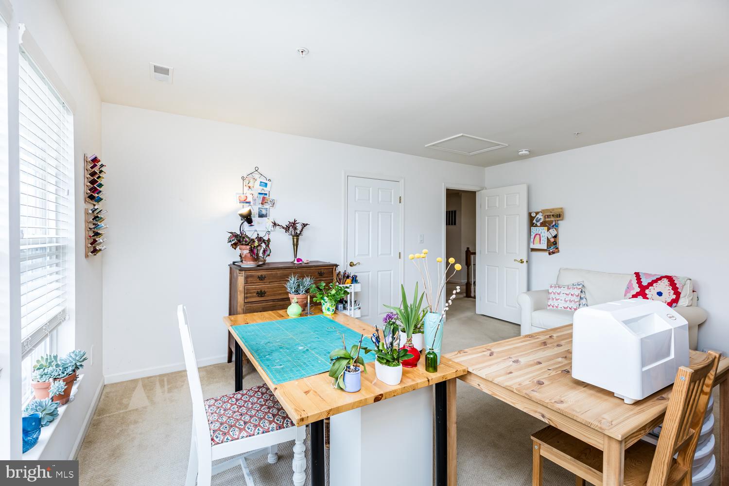 COURTYARDS AT WAVERLY WOODS EAST - Residential