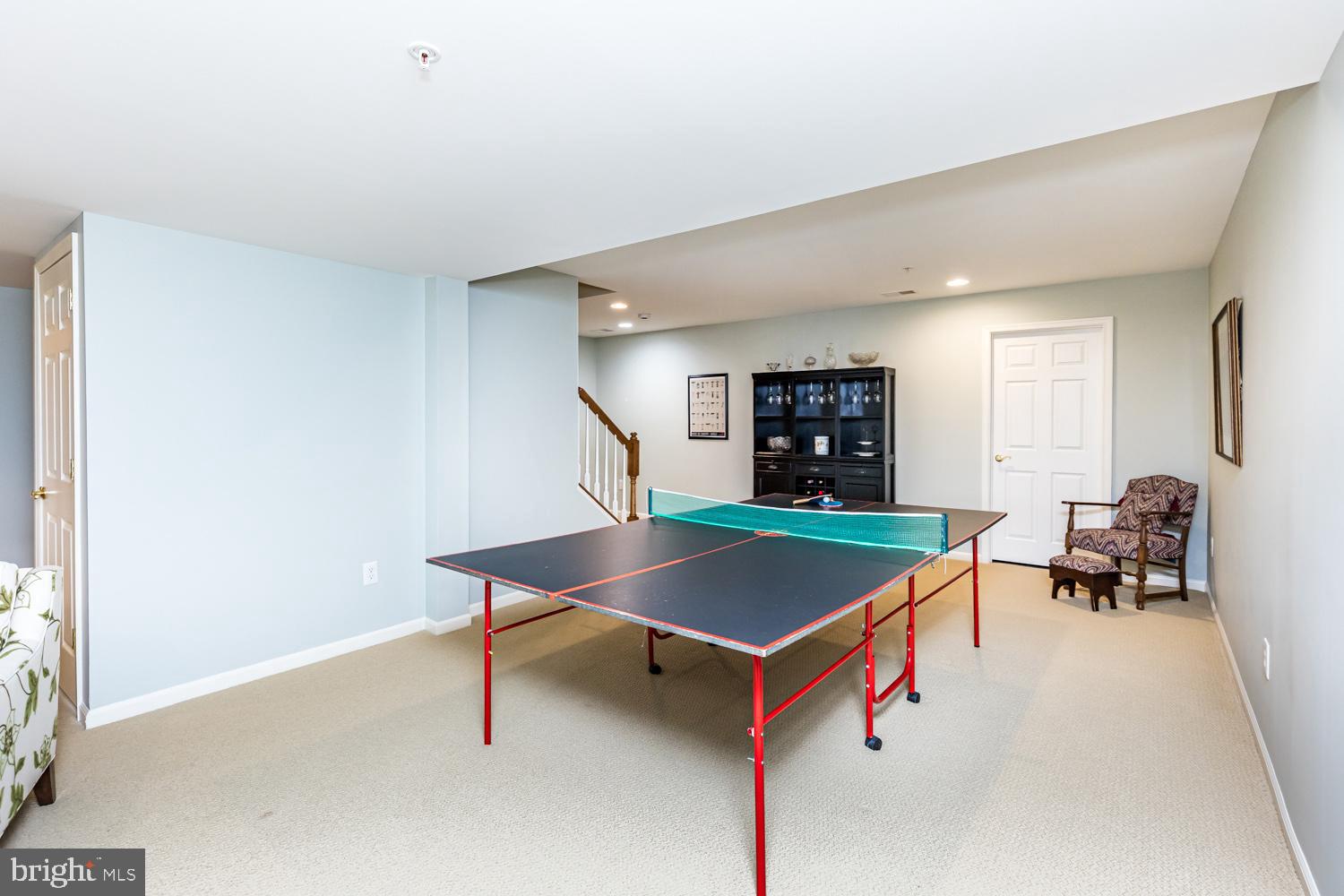 COURTYARDS AT WAVERLY WOODS EAST - Residential