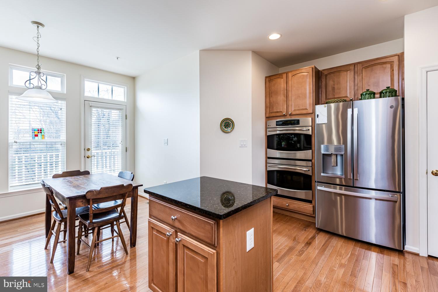 COURTYARDS AT WAVERLY WOODS EAST - Residential