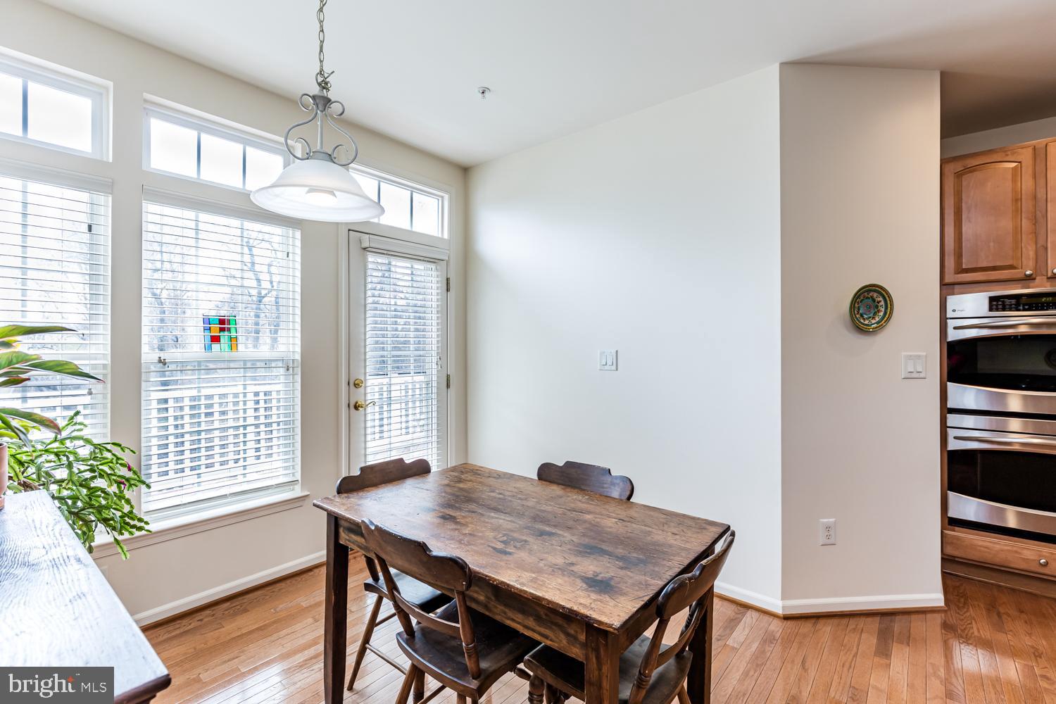 COURTYARDS AT WAVERLY WOODS EAST - Residential