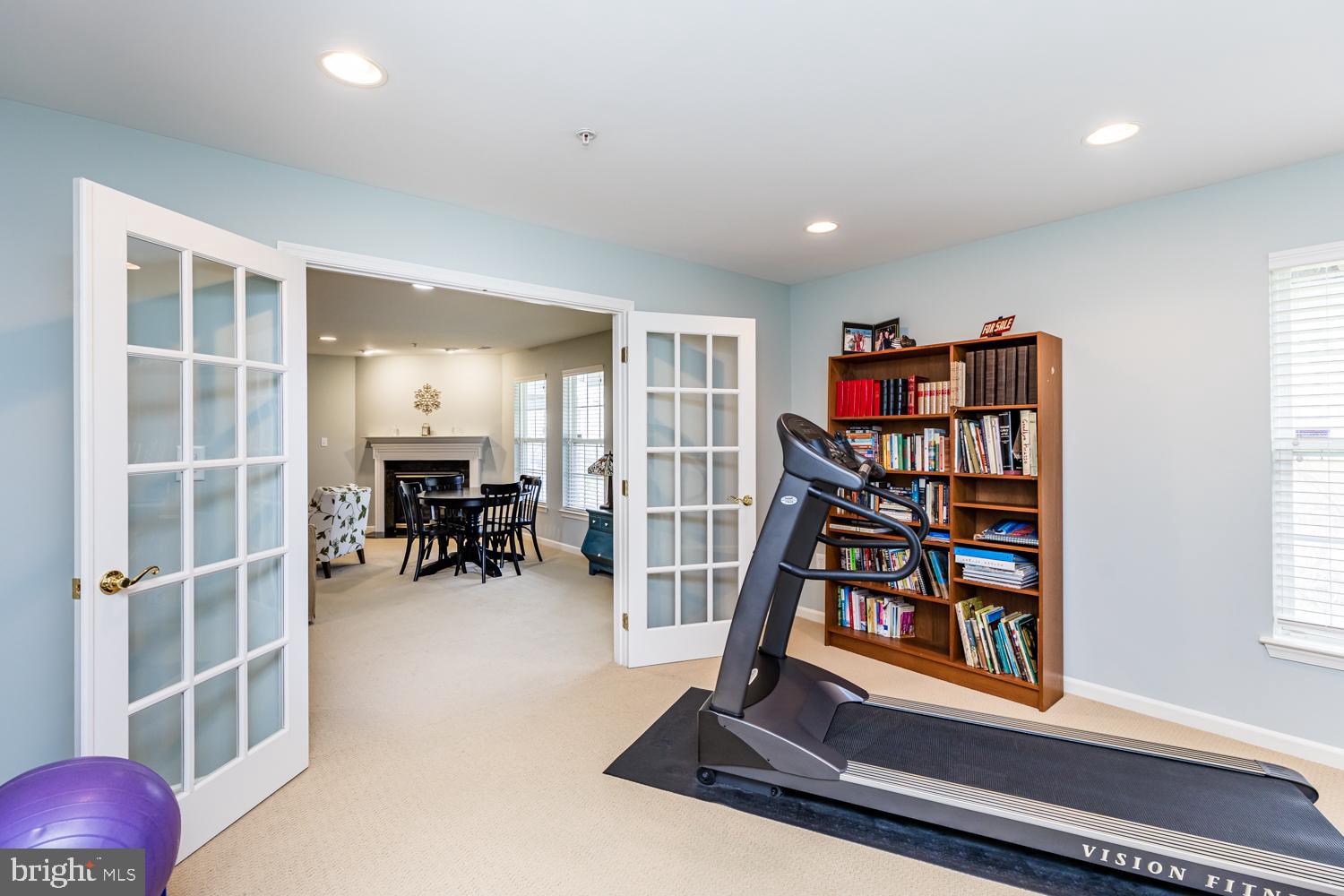 COURTYARDS AT WAVERLY WOODS EAST - Residential