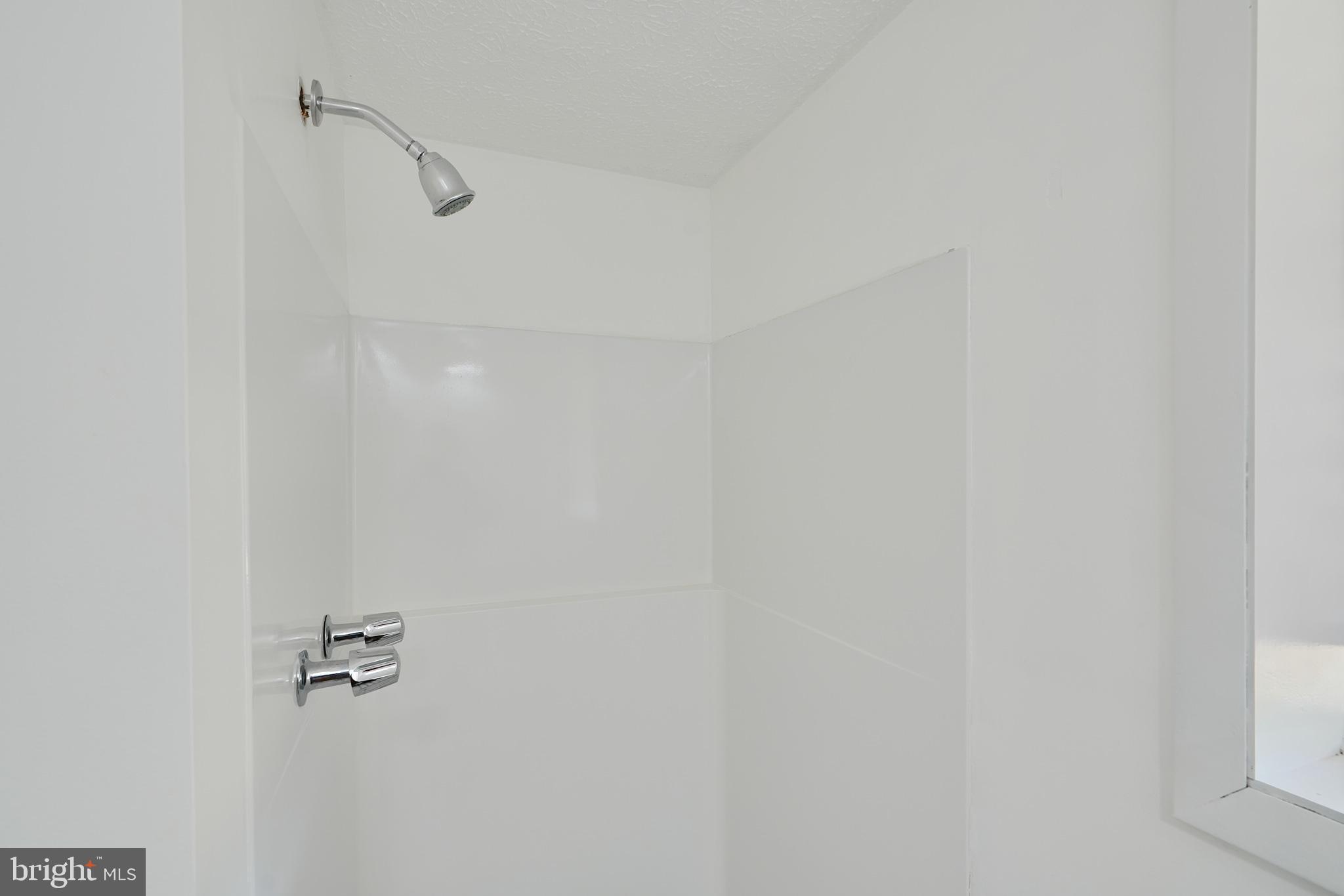 WOODCREST - Residential