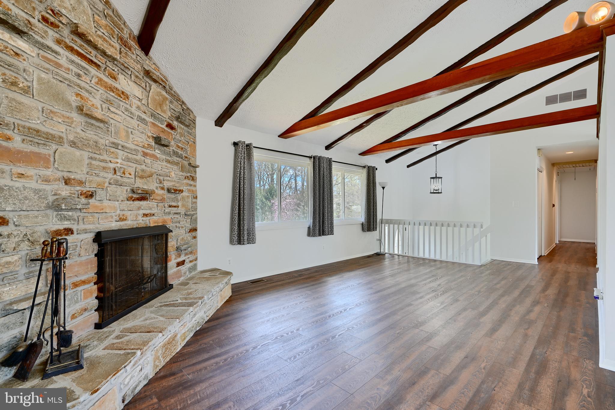 WOODCREST - Residential