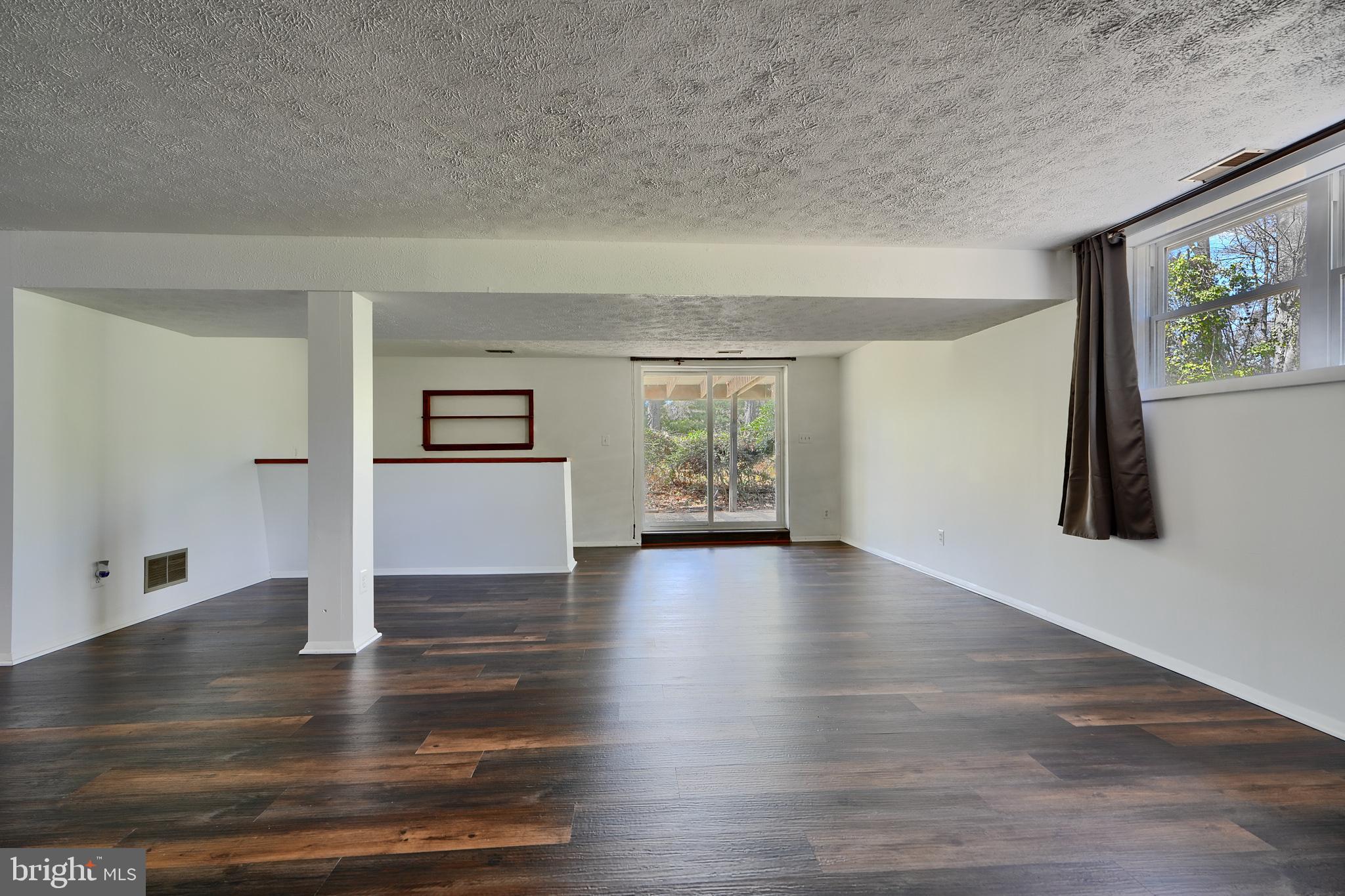 WOODCREST - Residential