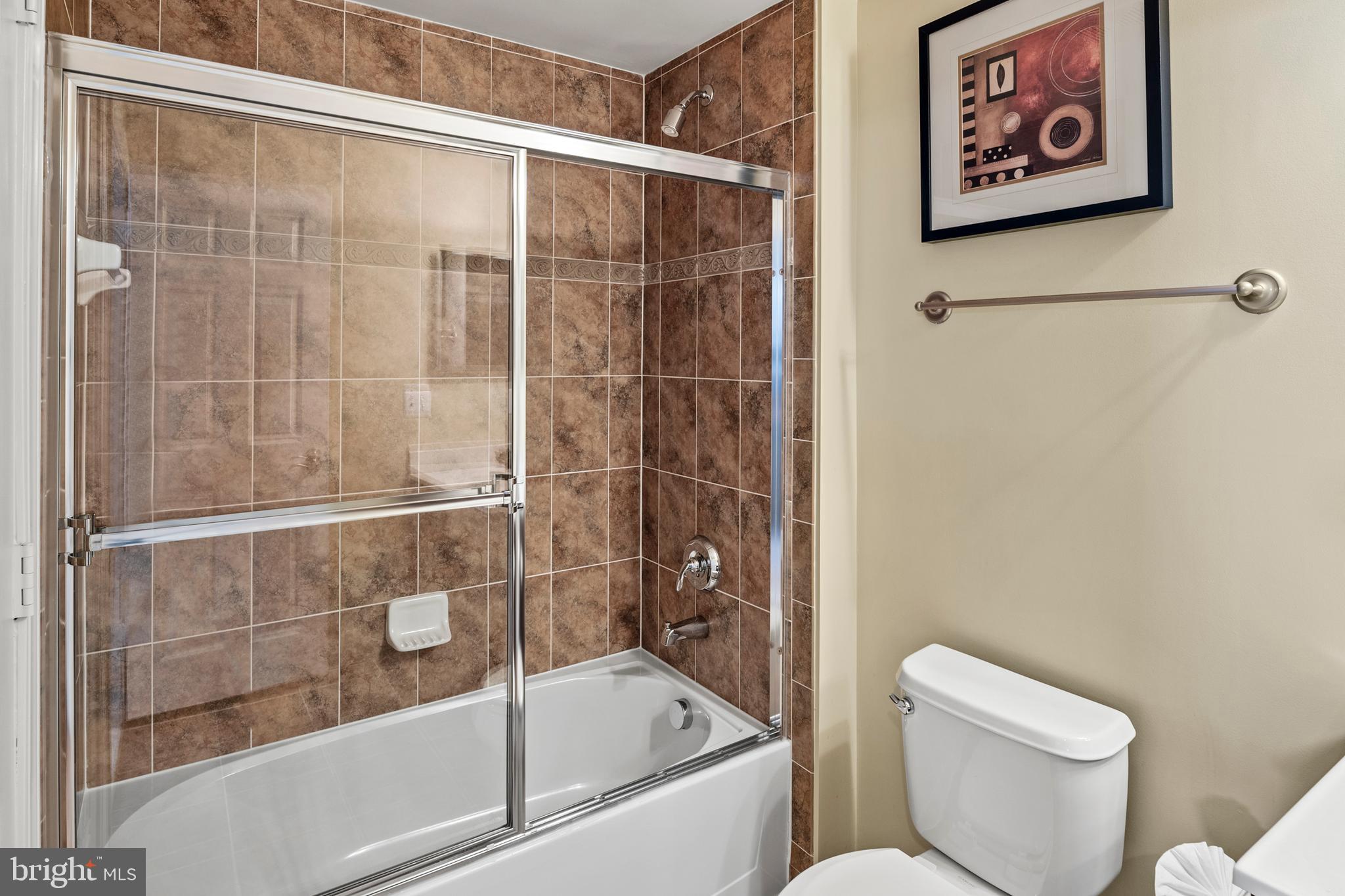 STONE LAKE - Residential