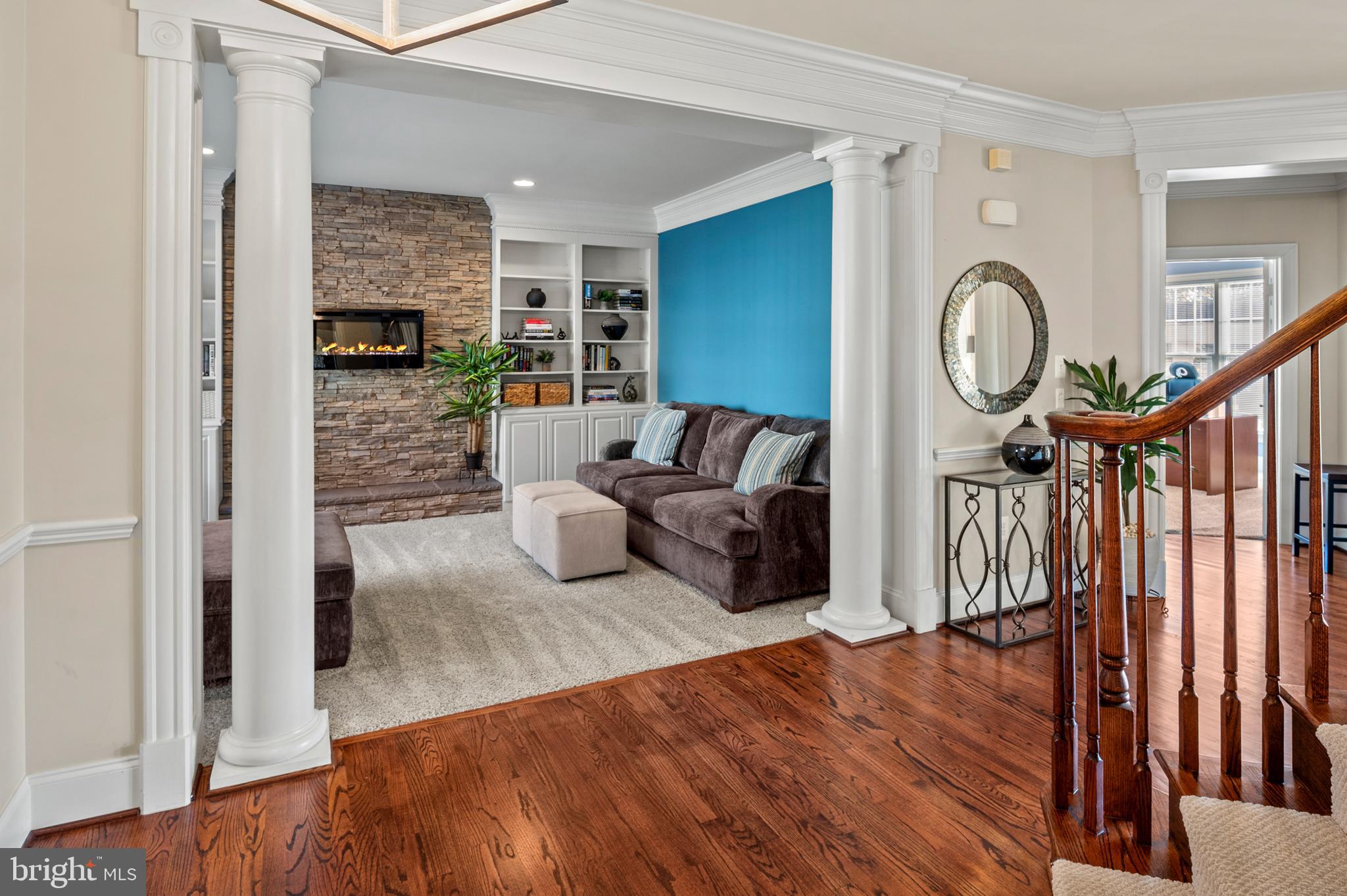 STONE LAKE - Residential