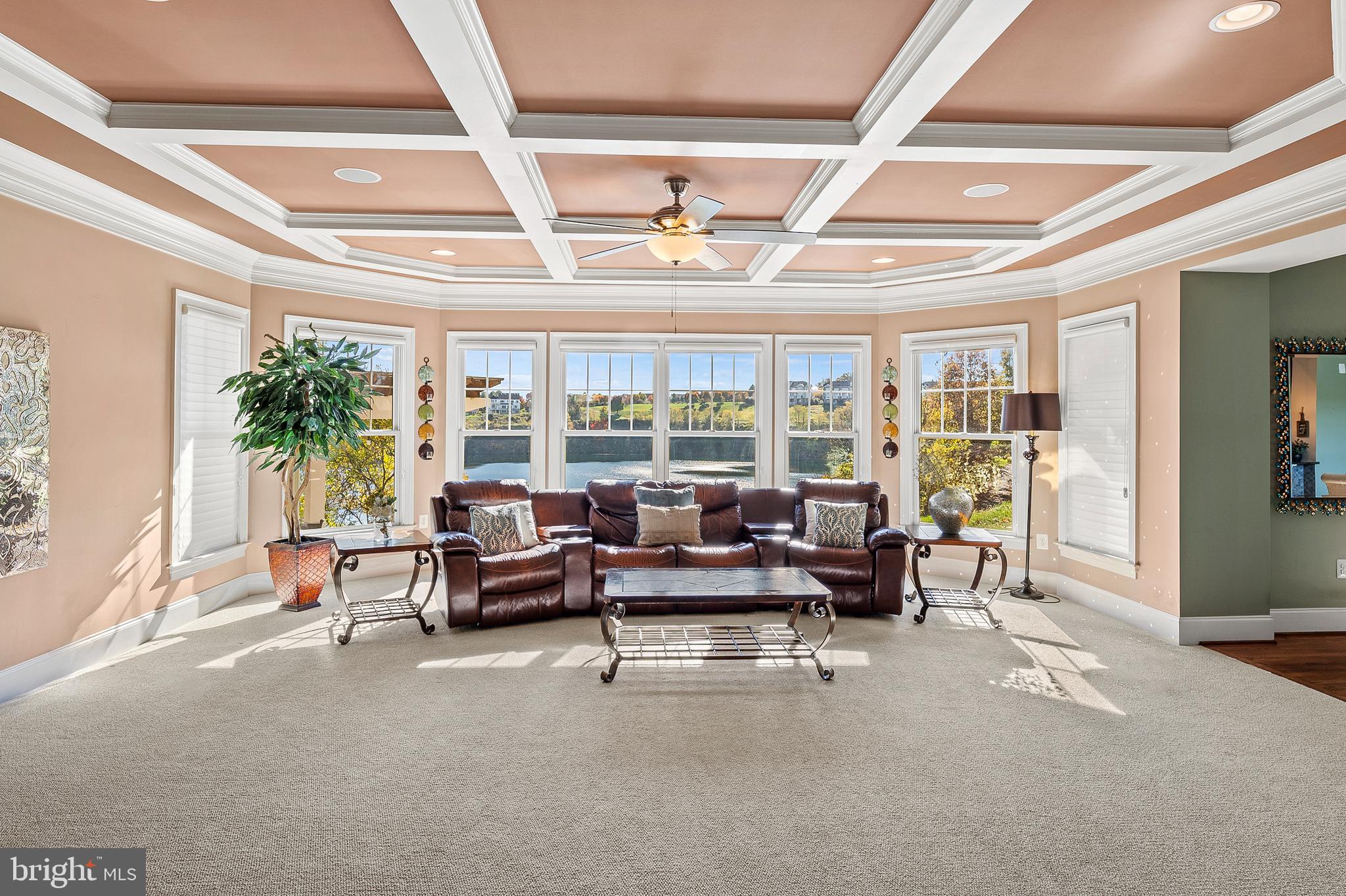 STONE LAKE - Residential