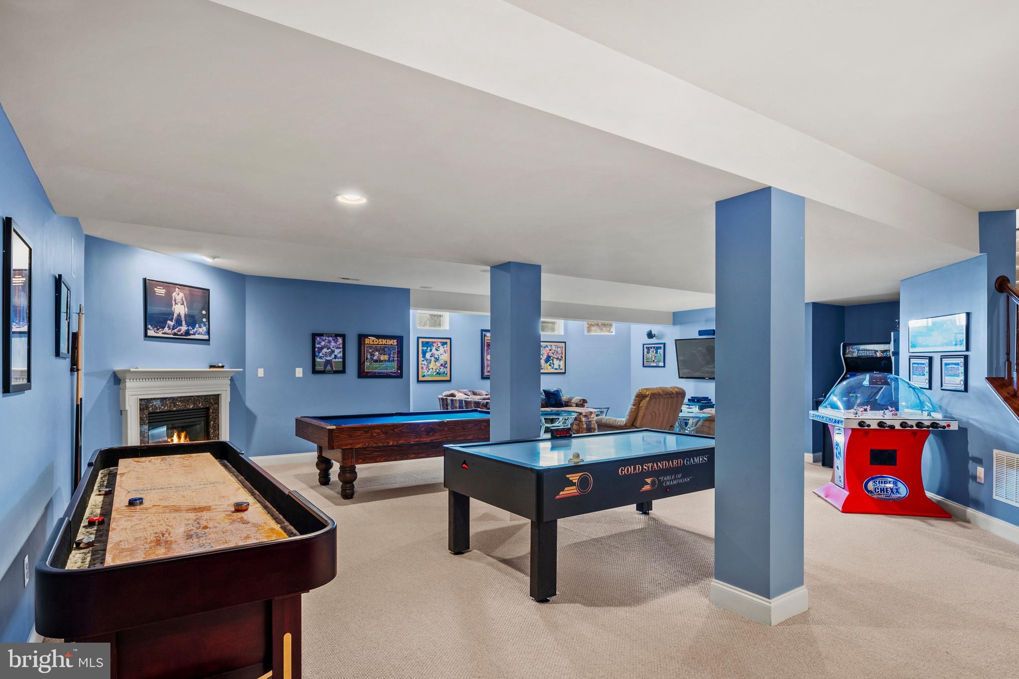 STONE LAKE - Residential