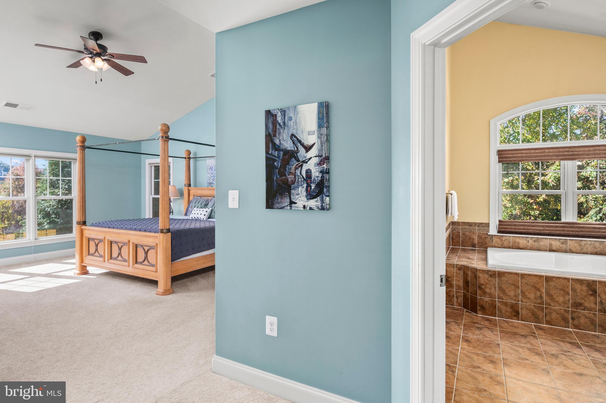 STONE LAKE - Residential