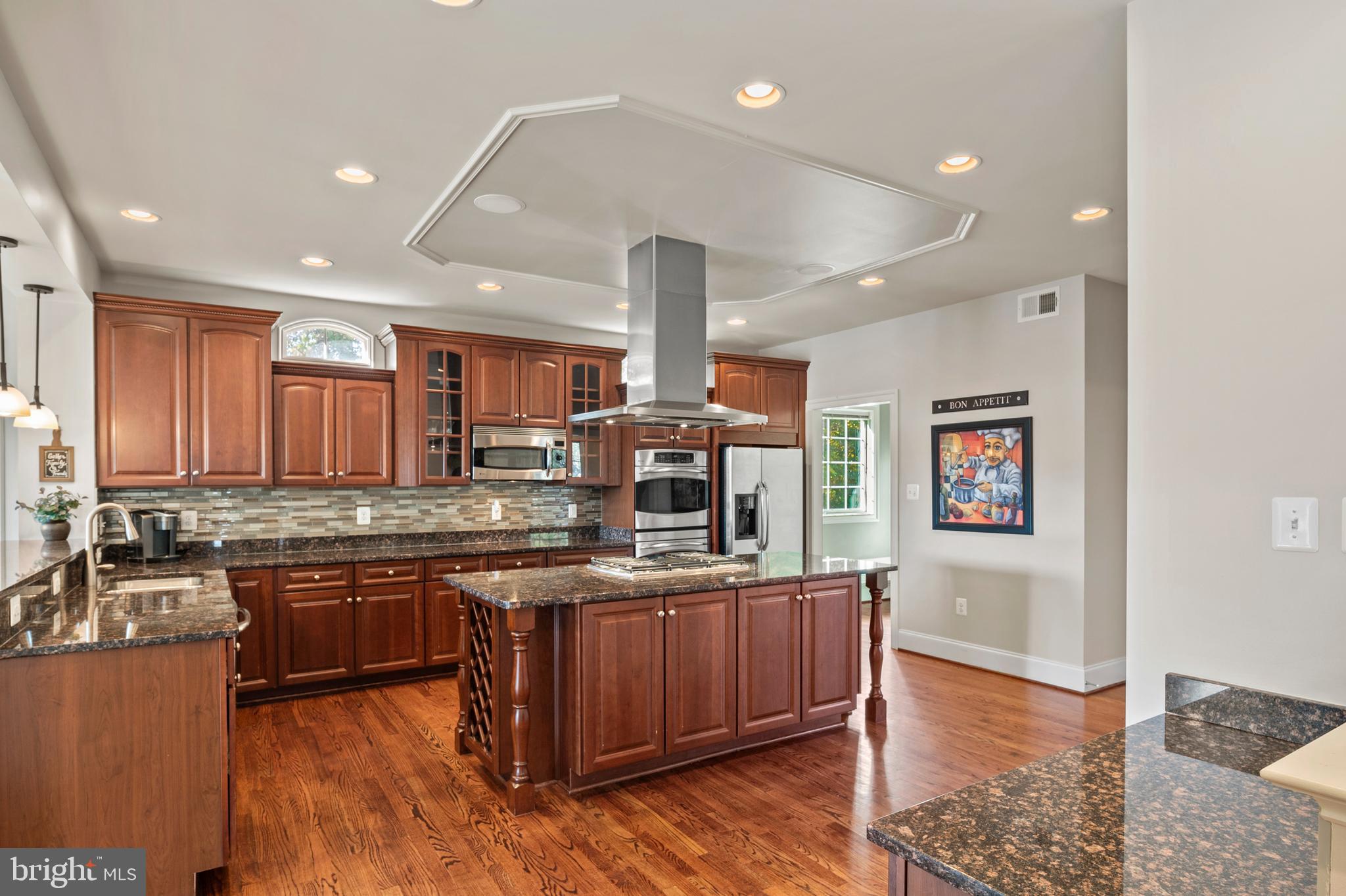 STONE LAKE - Residential