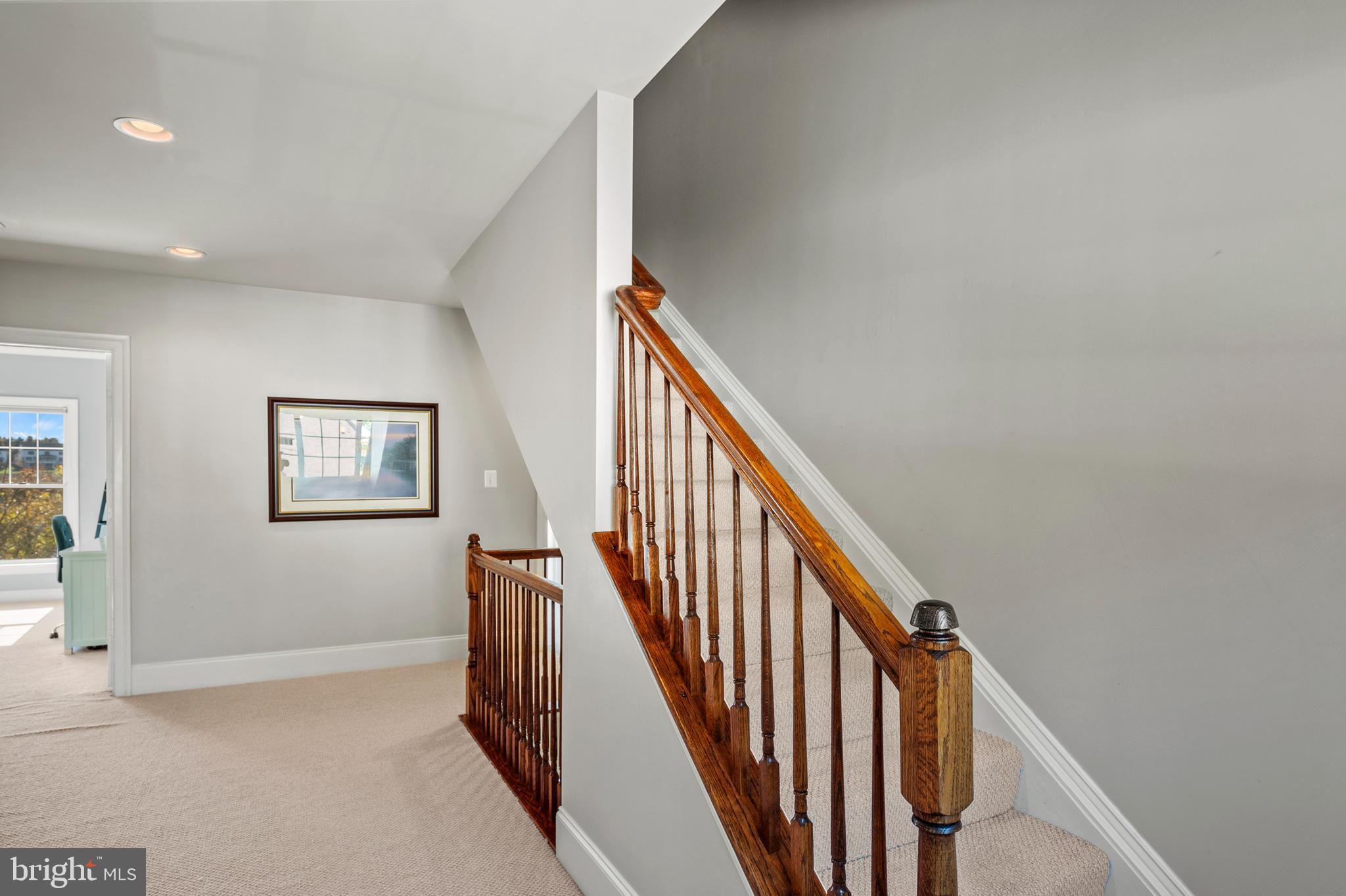 STONE LAKE - Residential